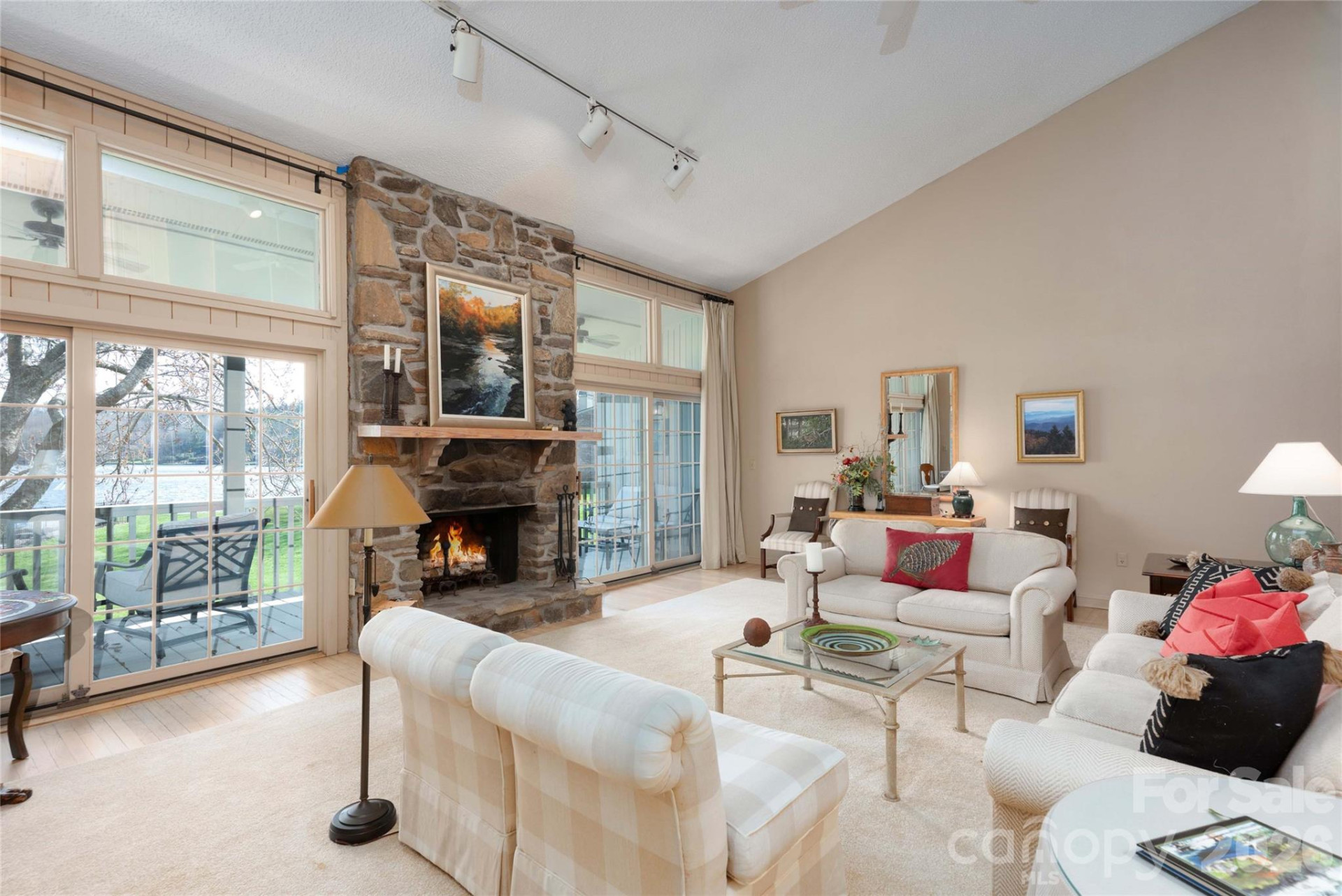 24 Toxaway Shores Road #20 - Photo 15