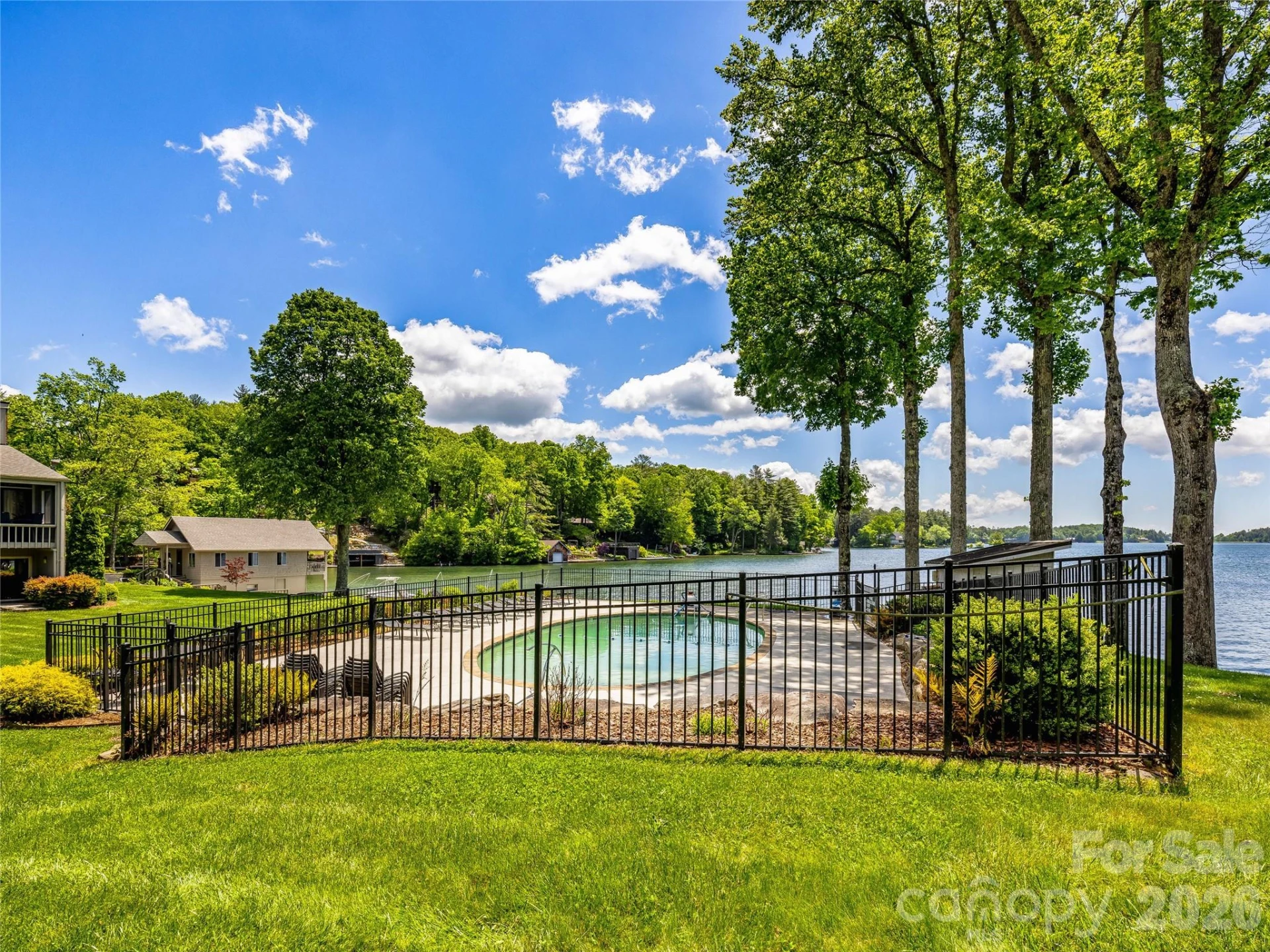 24 Toxaway Shores Road #20 - Photo 30