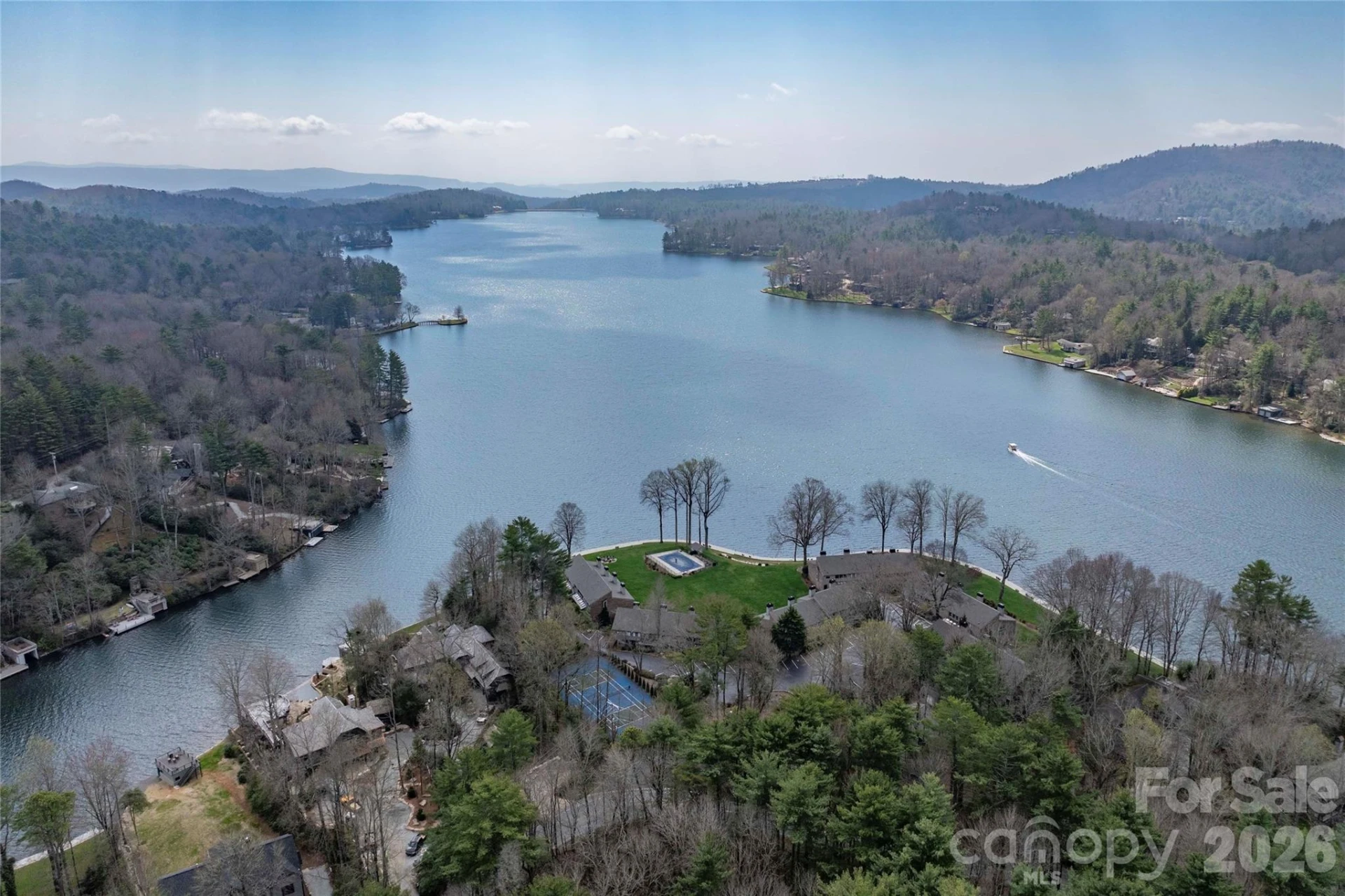 24 Toxaway Shores Road #20 - Photo 37
