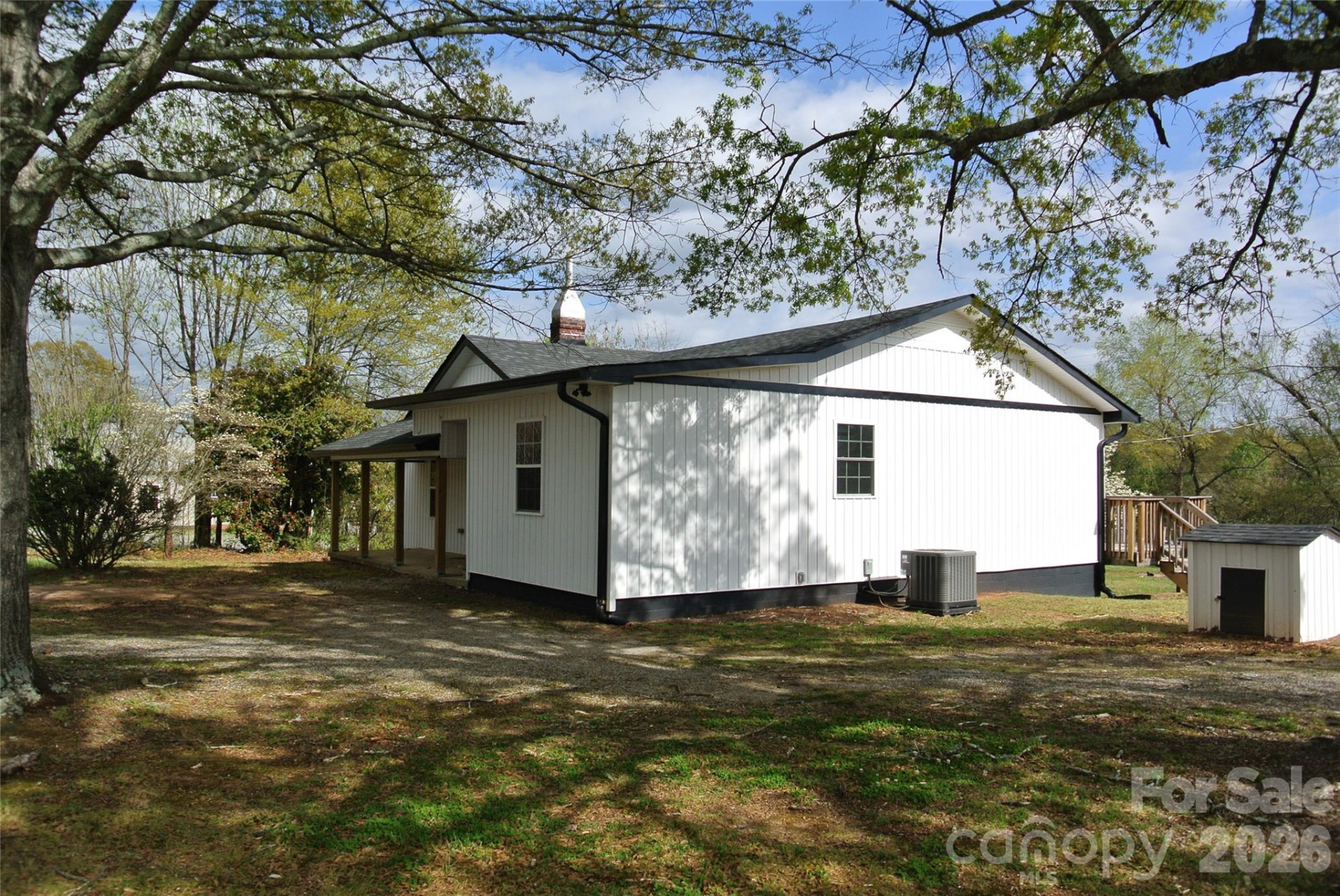 123 Moore Road - Photo 8