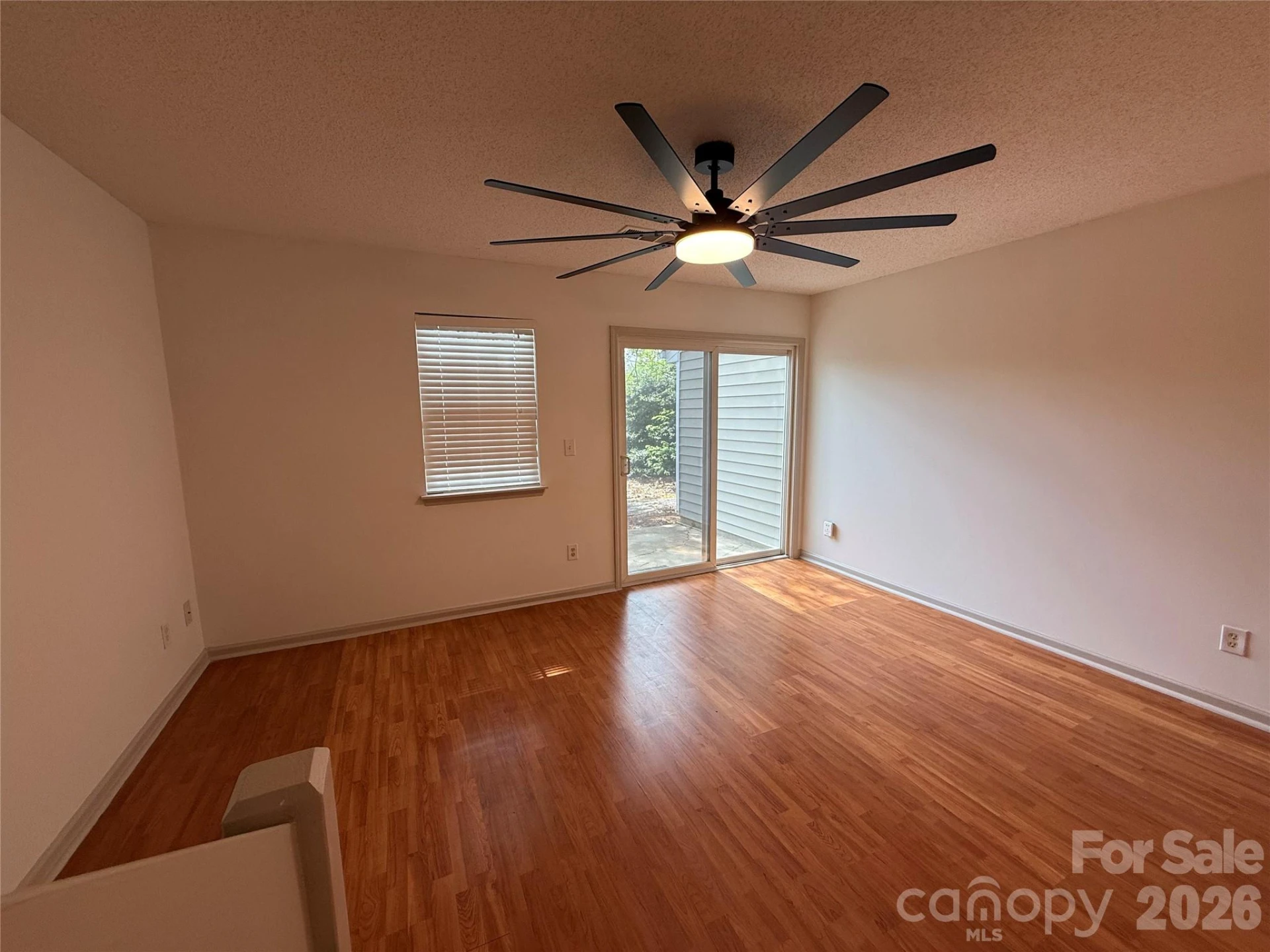 144 Mangum Circle - Photo 7