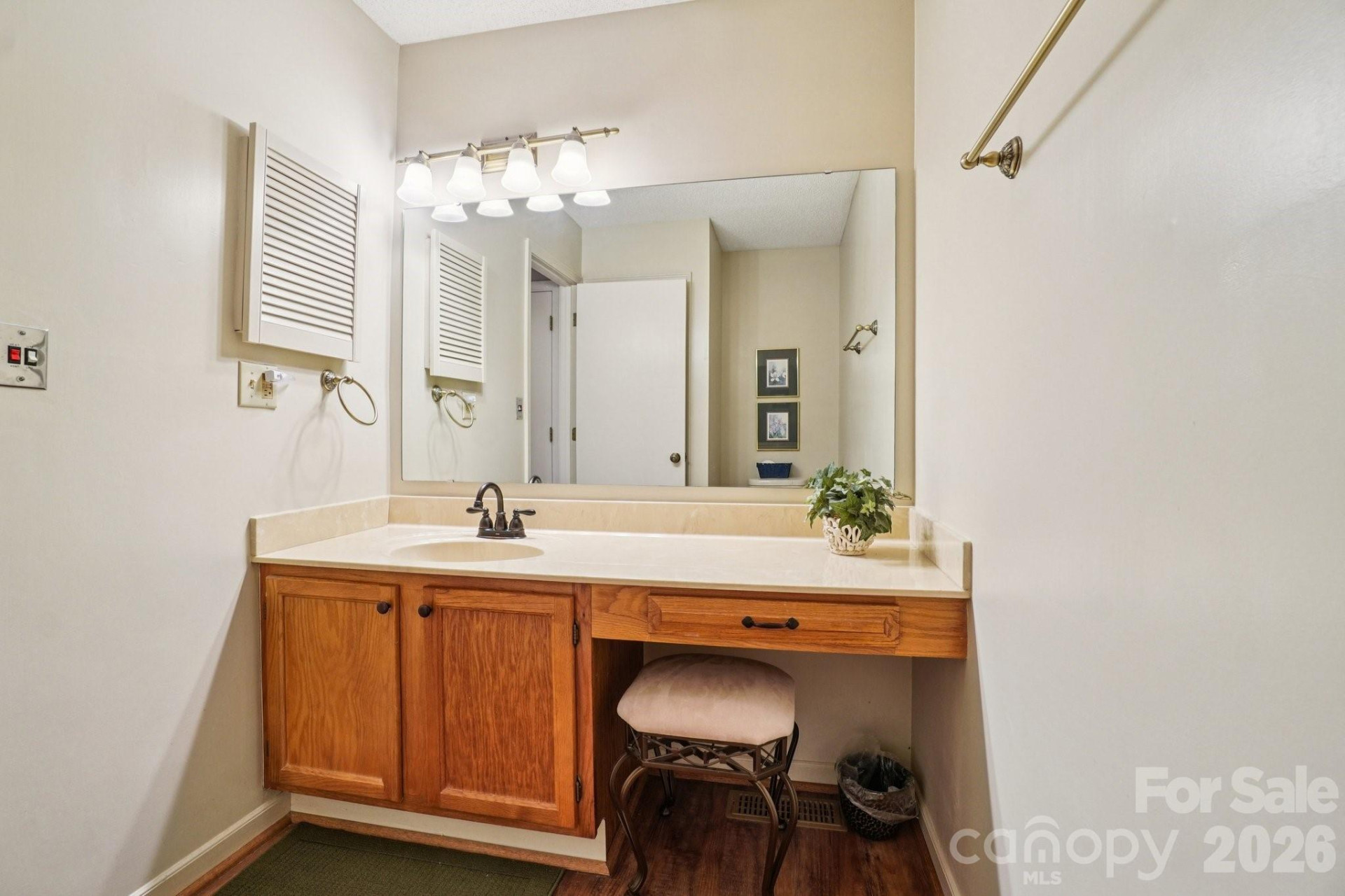 409 Whitney Boulevard - Photo 13