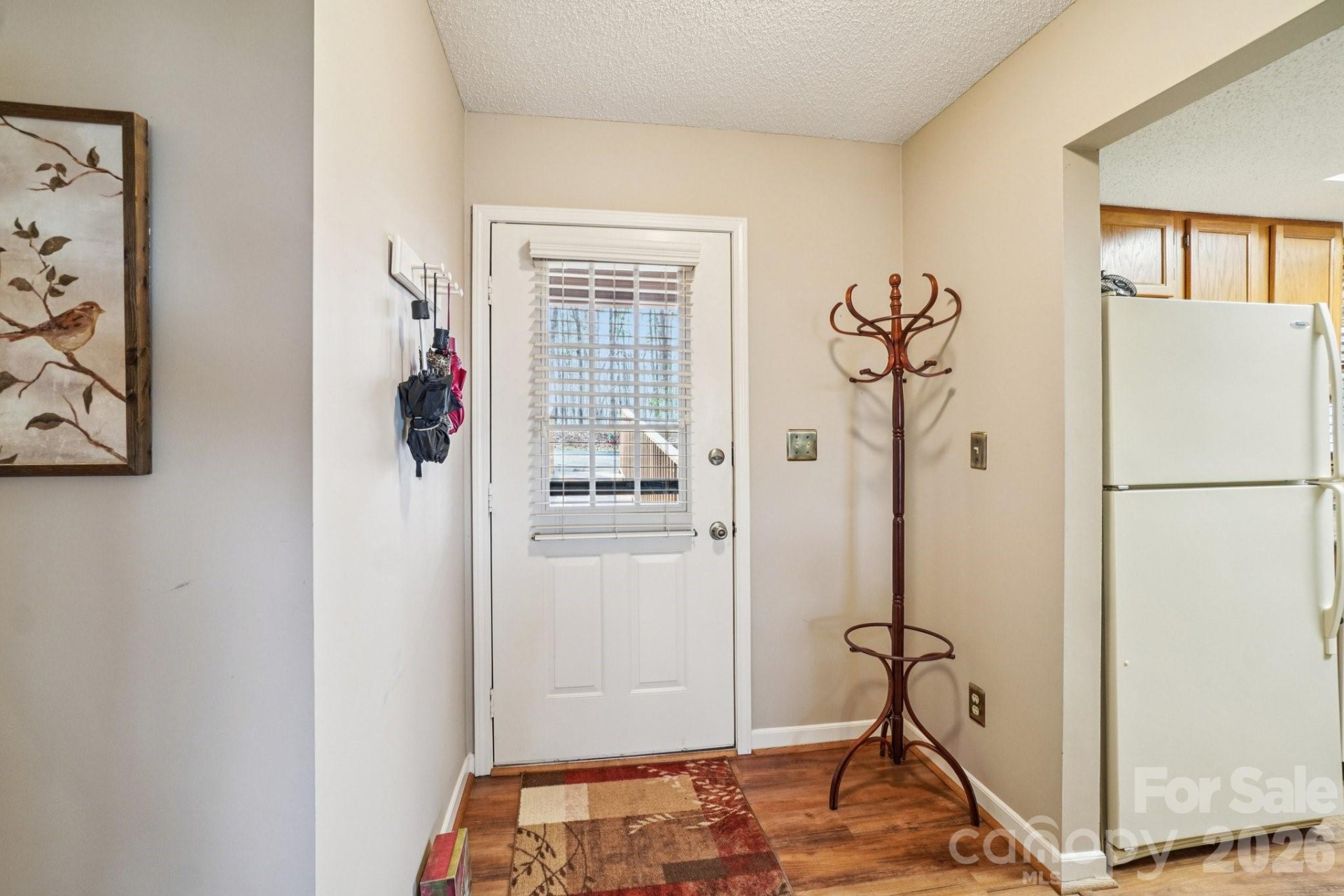 409 Whitney Boulevard - Photo 3