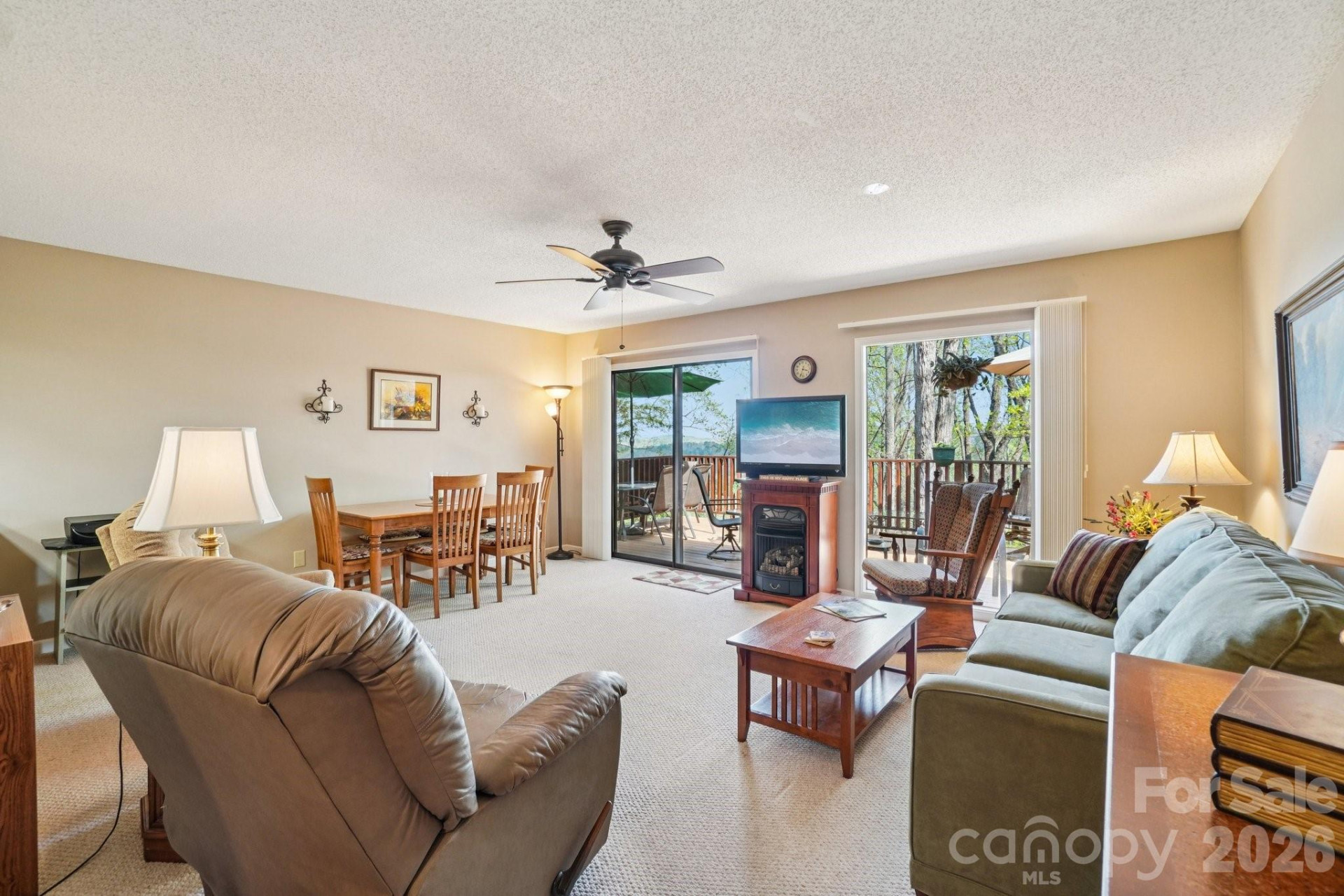 409 Whitney Boulevard - Photo 4