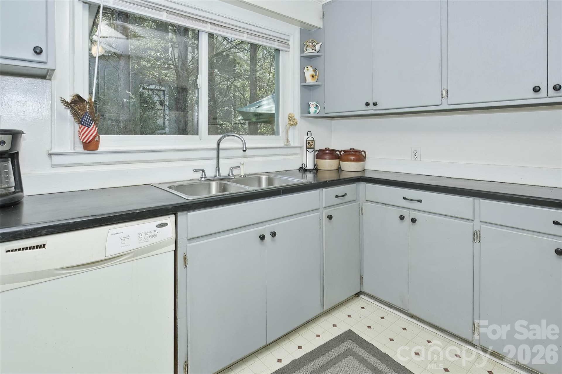 261 Forest Hill Drive - Photo 15