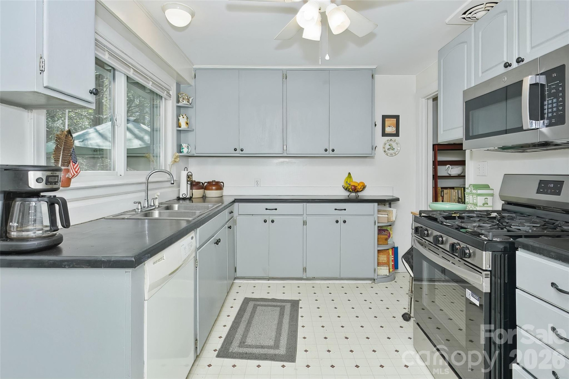 261 Forest Hill Drive - Photo 16