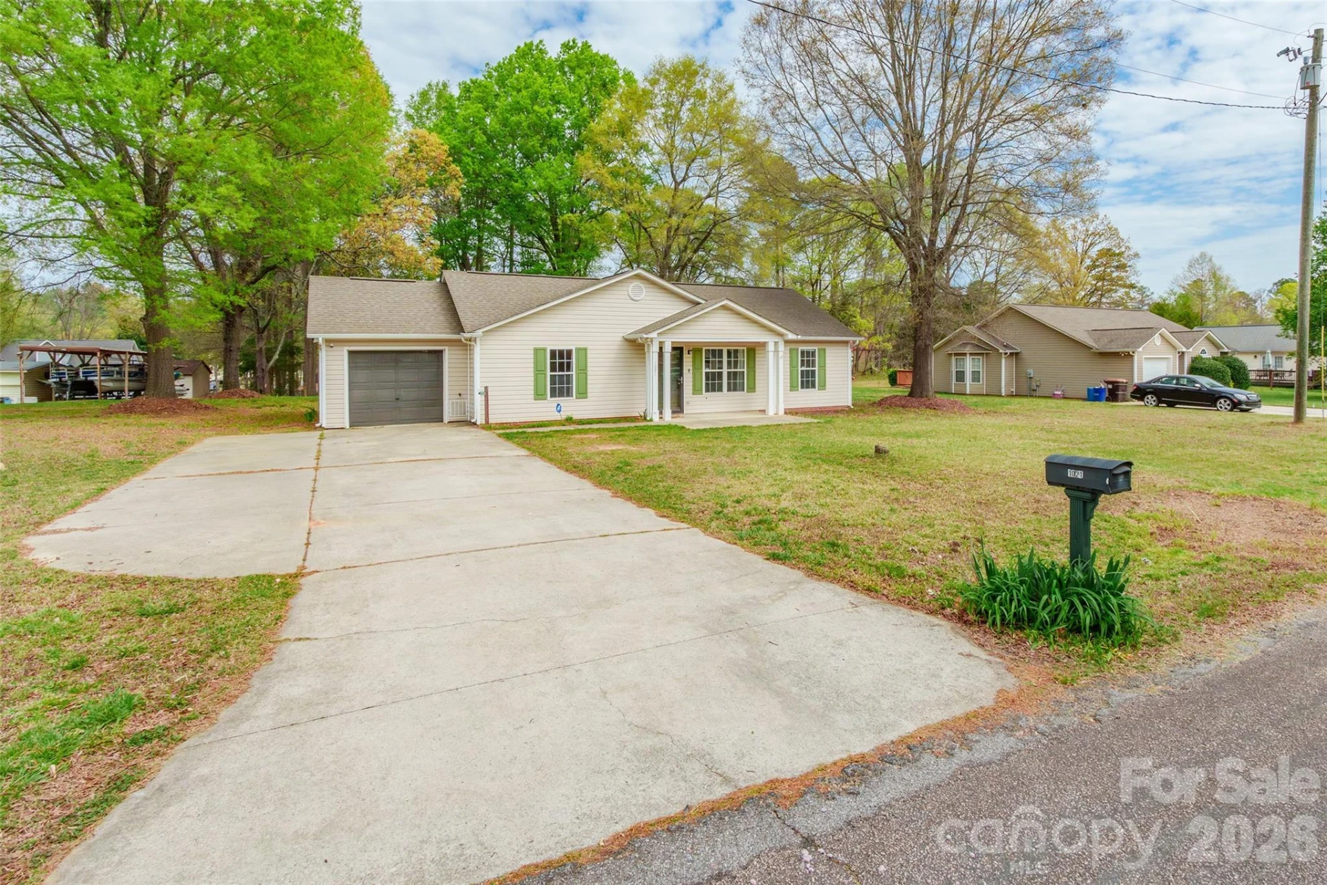 1021 Cedar Creek Road - Photo 3