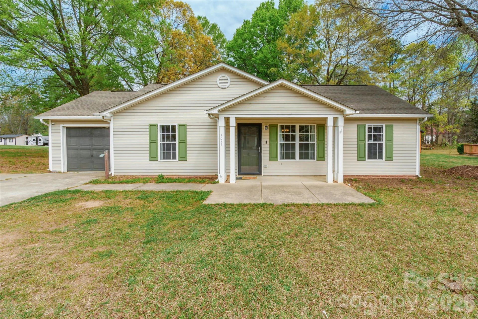 1021 Cedar Creek Road - Photo 4