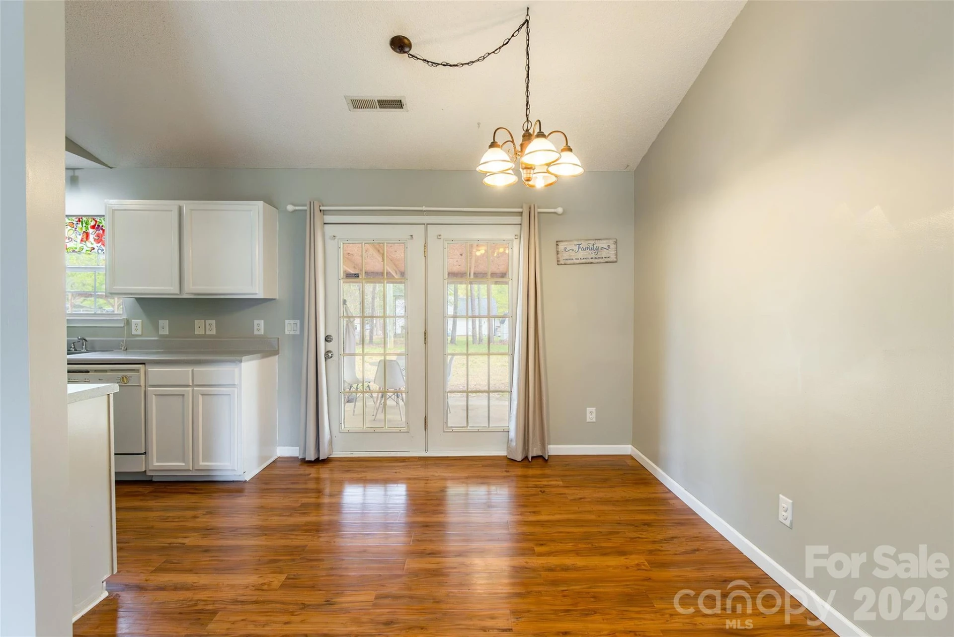 1021 Cedar Creek Road - Photo 9