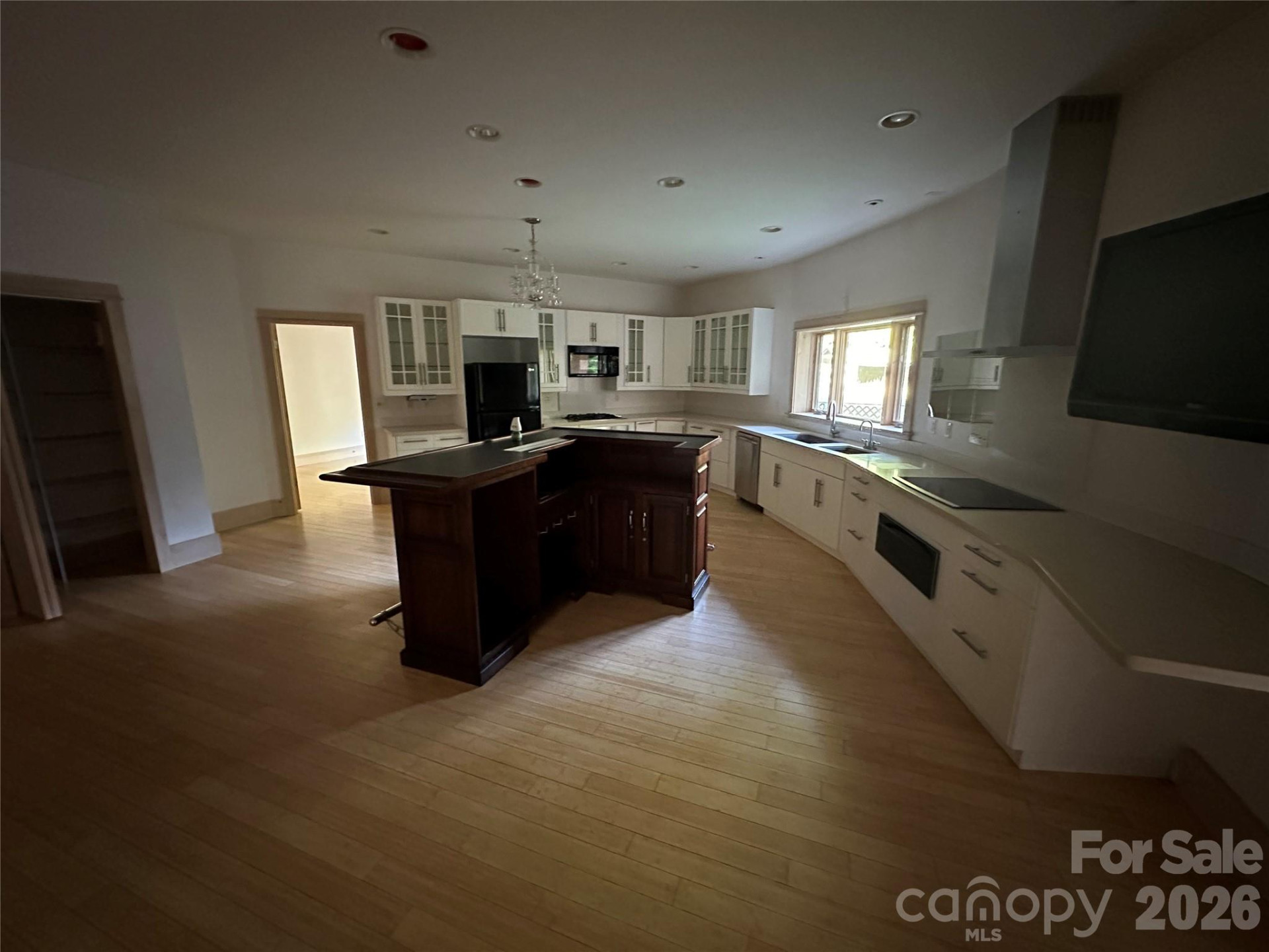 2905 Kanuga Road - Photo 4