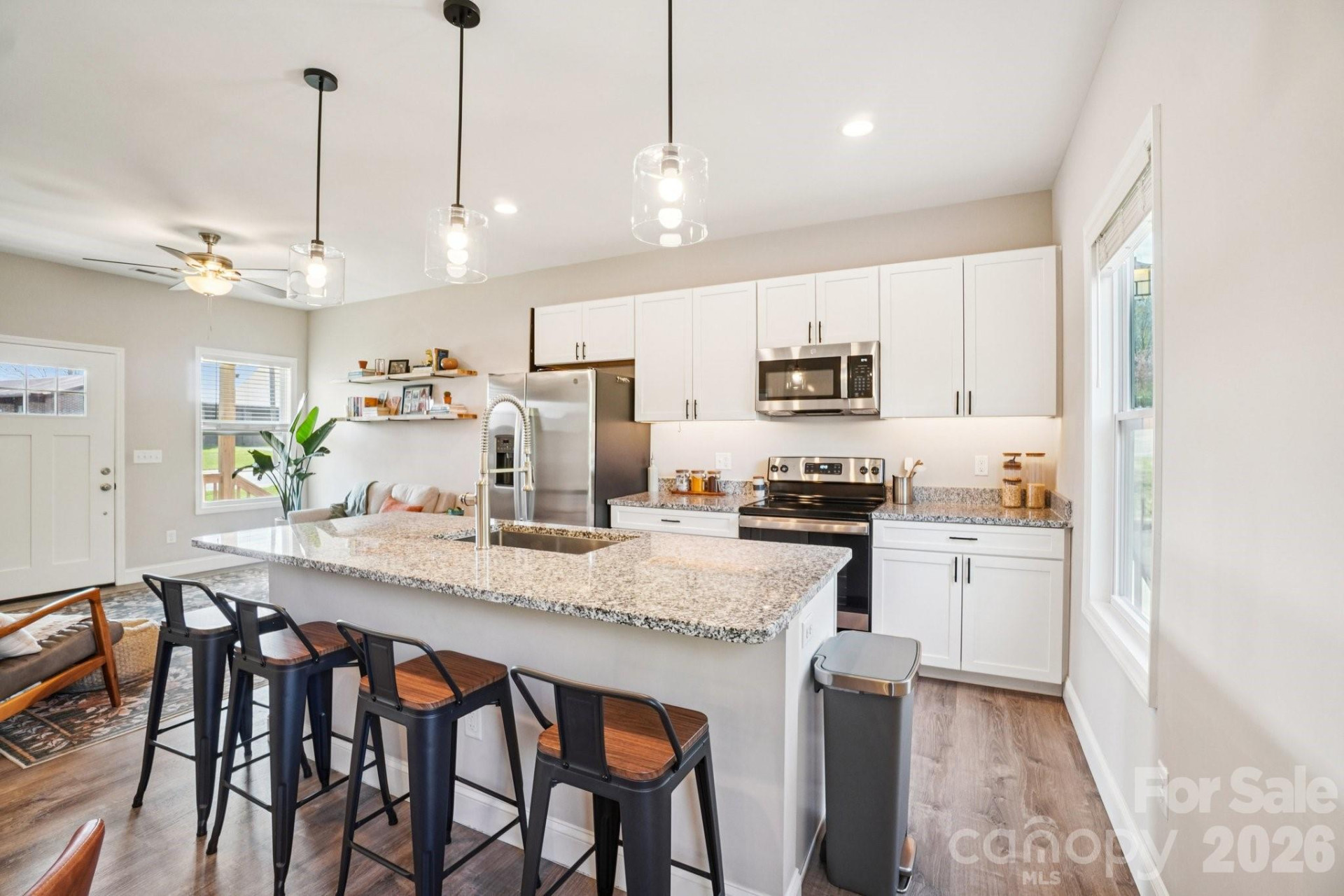 688 Dairy Street - Photo 14