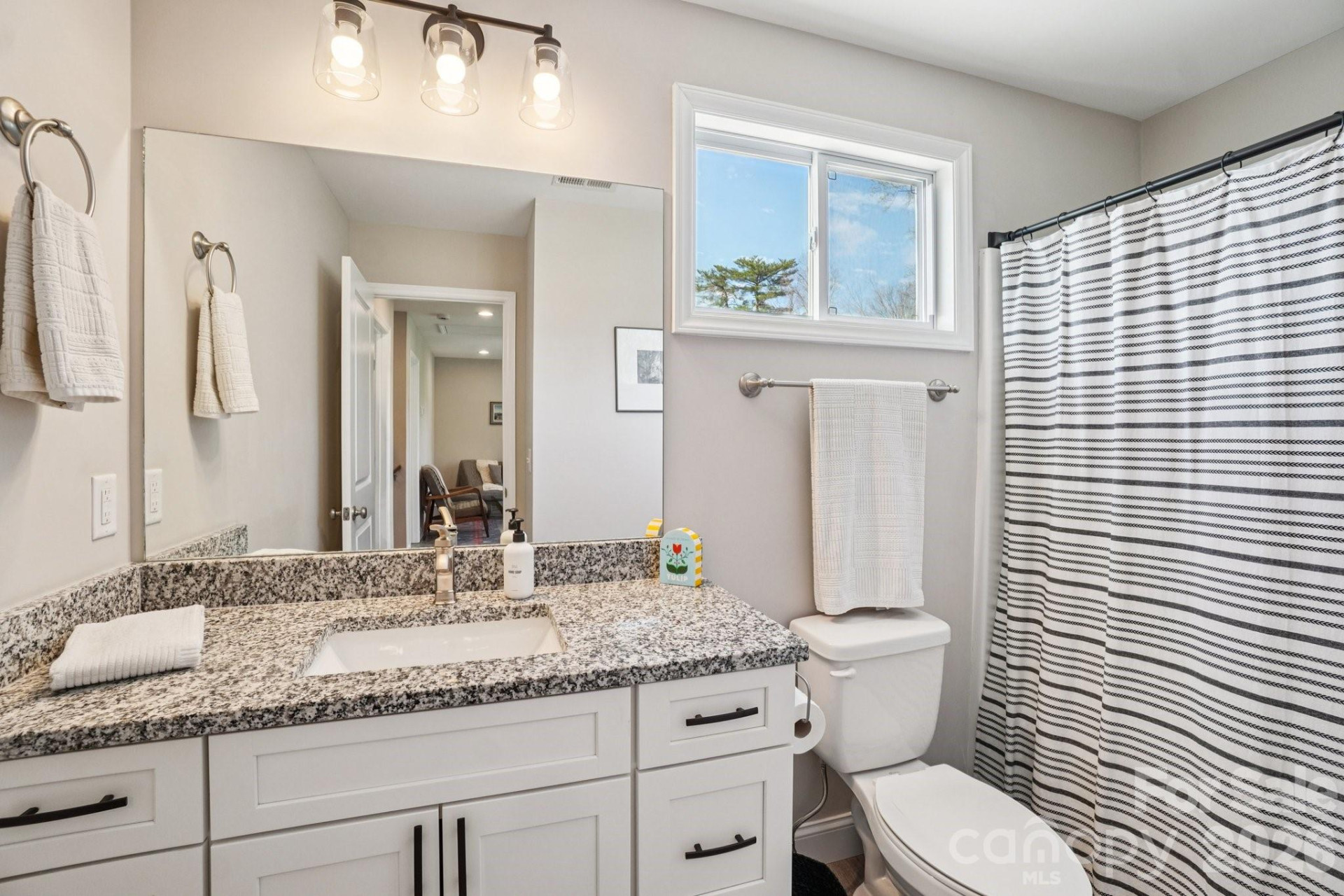 688 Dairy Street - Photo 25