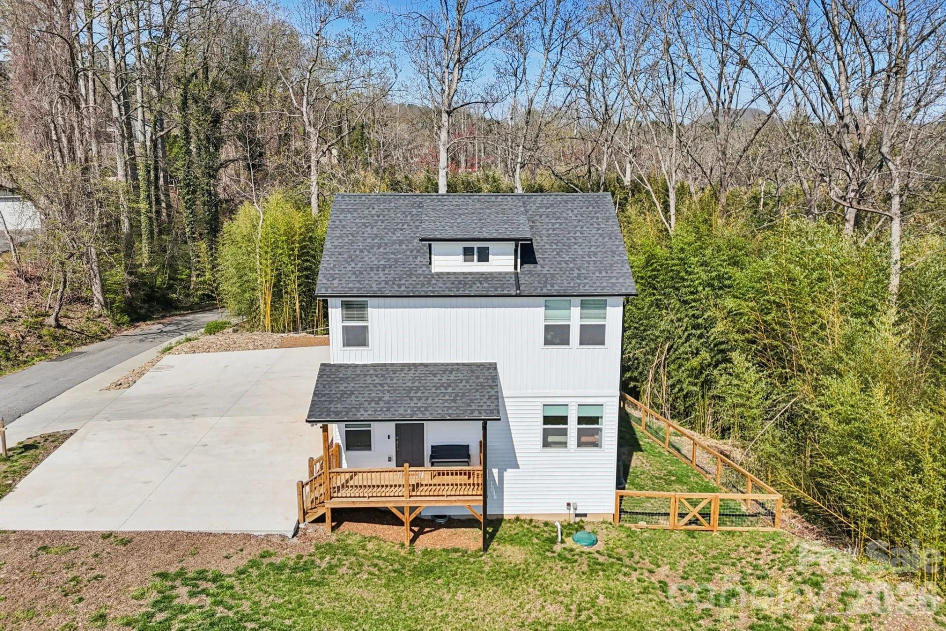 688 Dairy Street - Photo 37