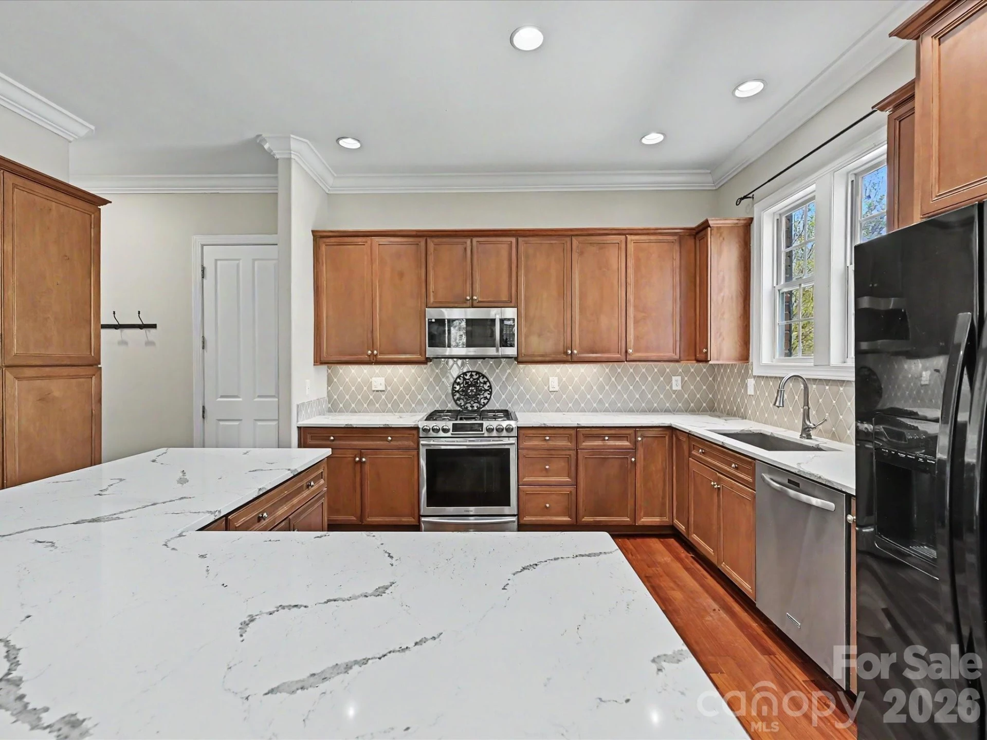 4221 Barons Court - Photo 16