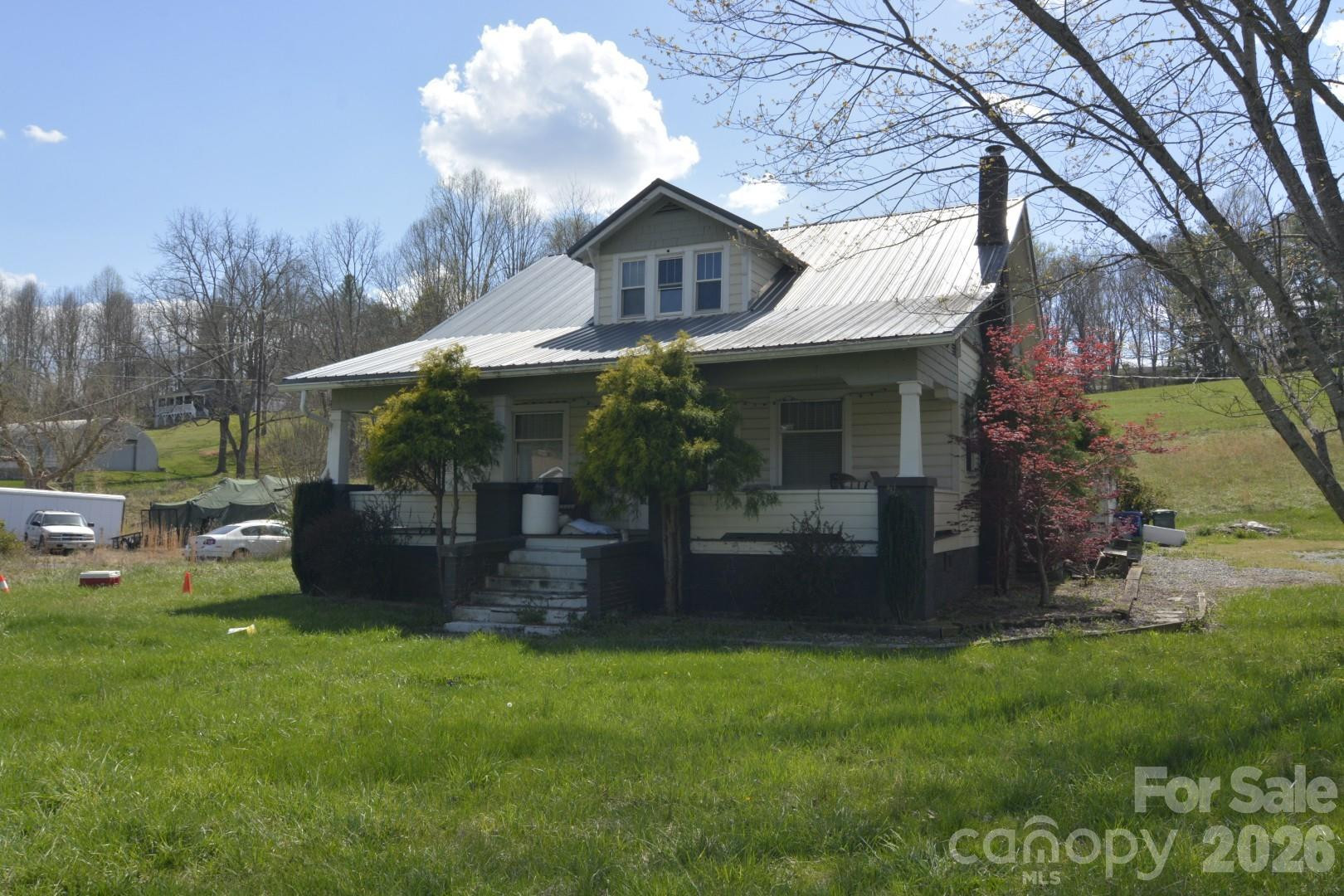 2710 New Leicester Highway