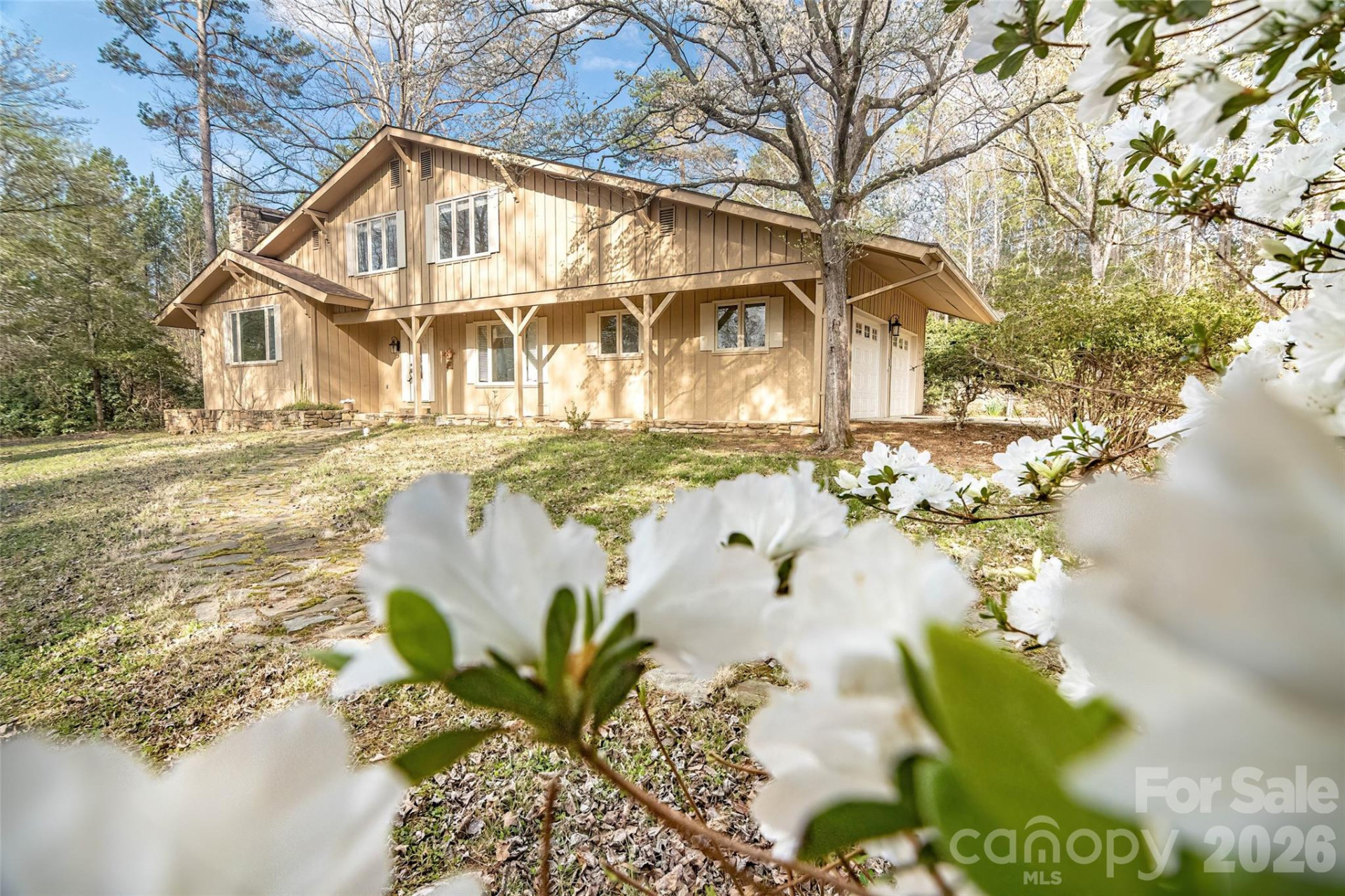 3951 Maple Creek Road - Photo 2