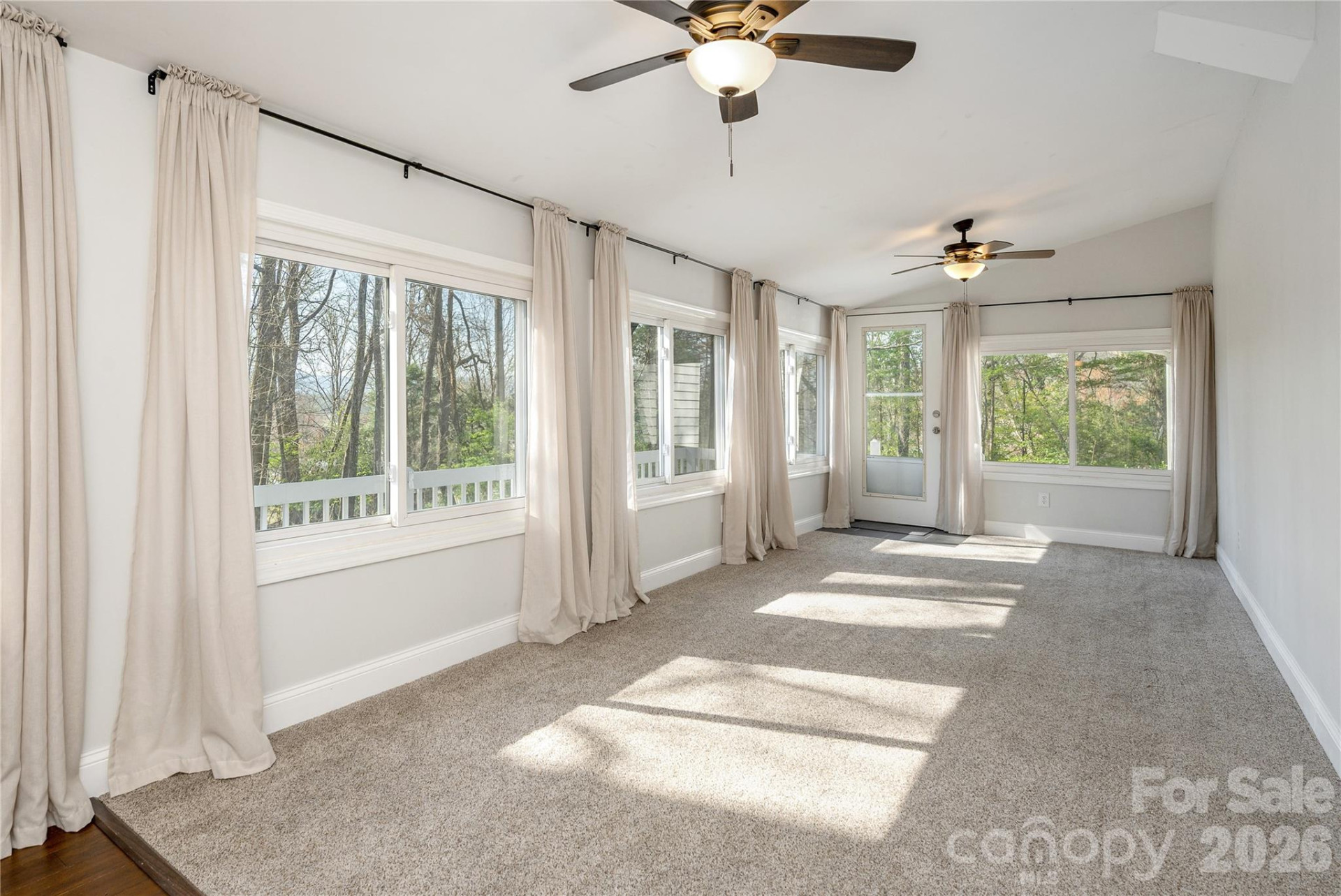 9 Justin Drive - Photo 15