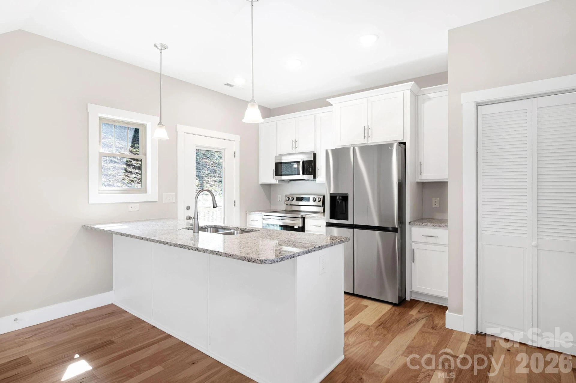 92 Wheeler Road - Photo 5
