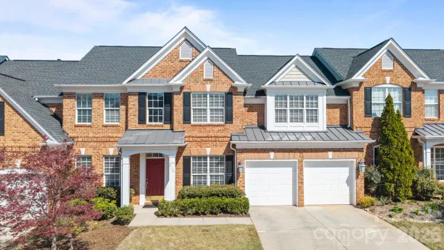 412 Eberle Way