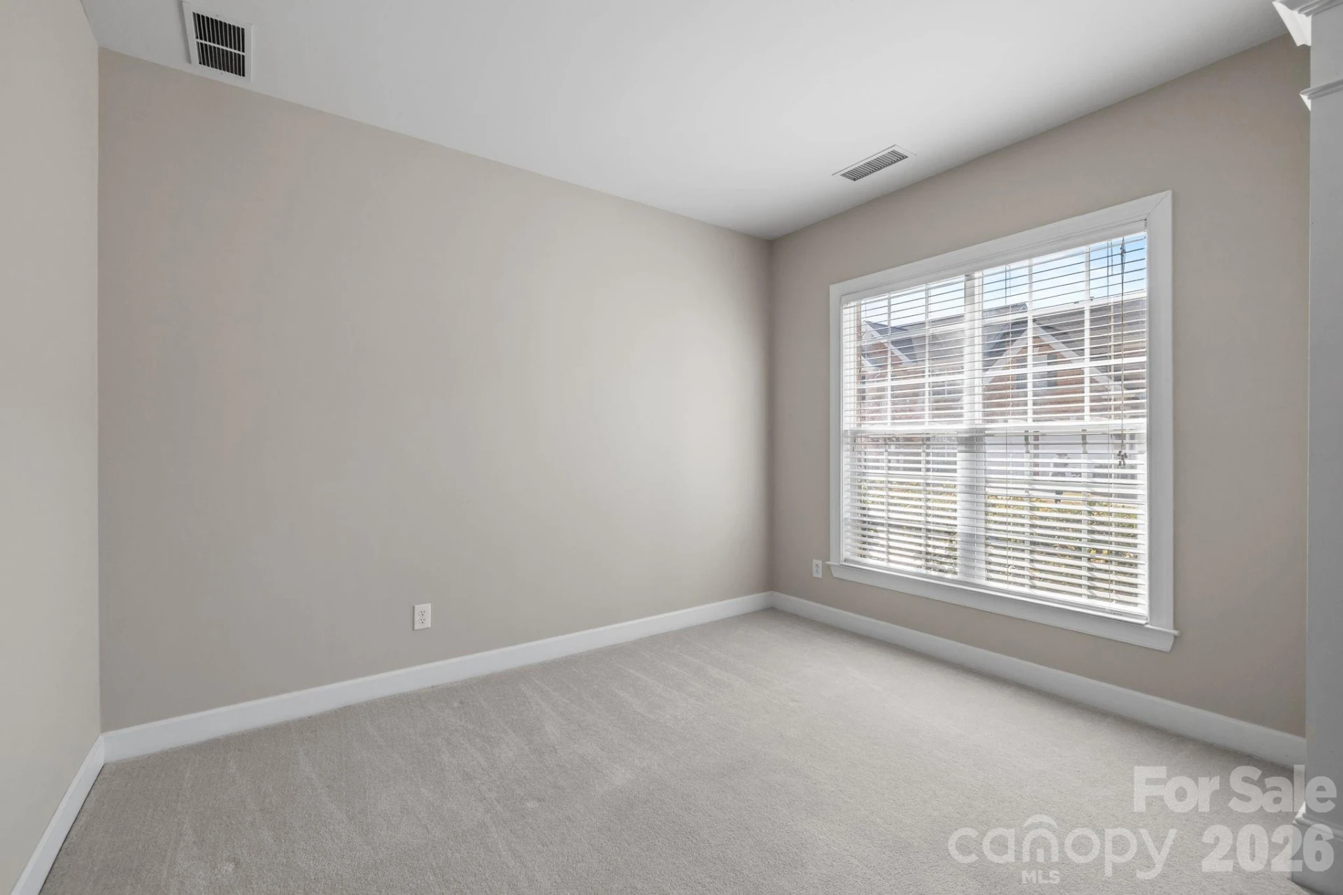 412 Eberle Way - Photo 11