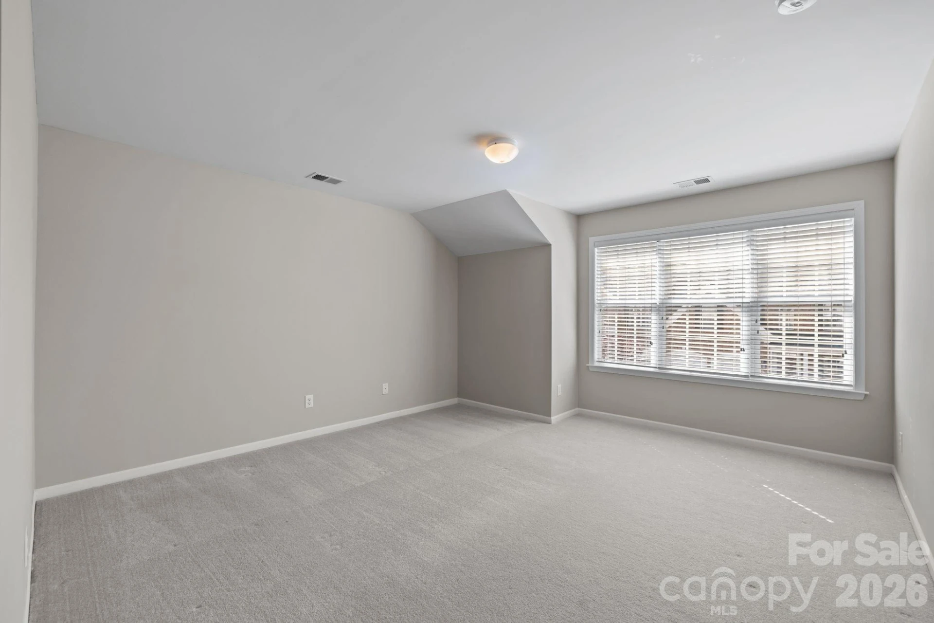 412 Eberle Way - Photo 32