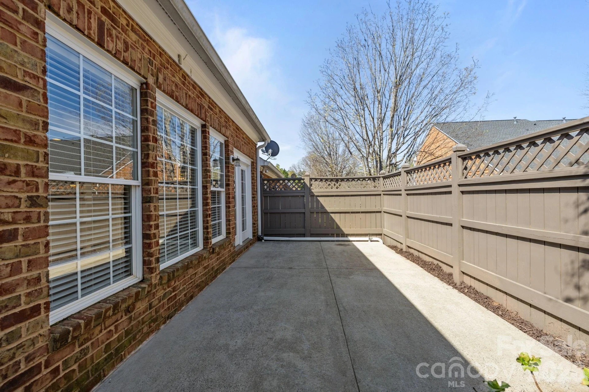 412 Eberle Way - Photo 36