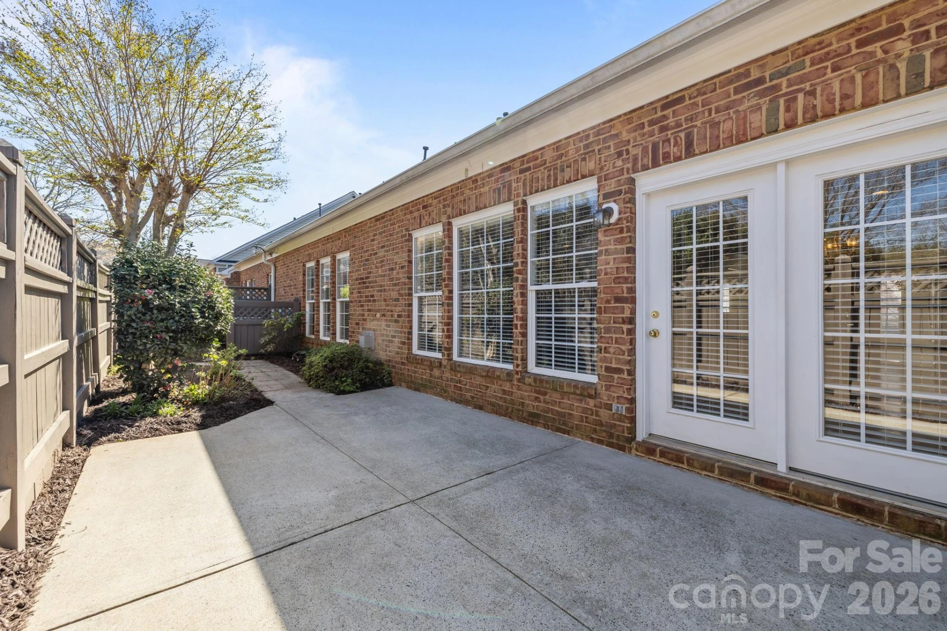 412 Eberle Way - Photo 38