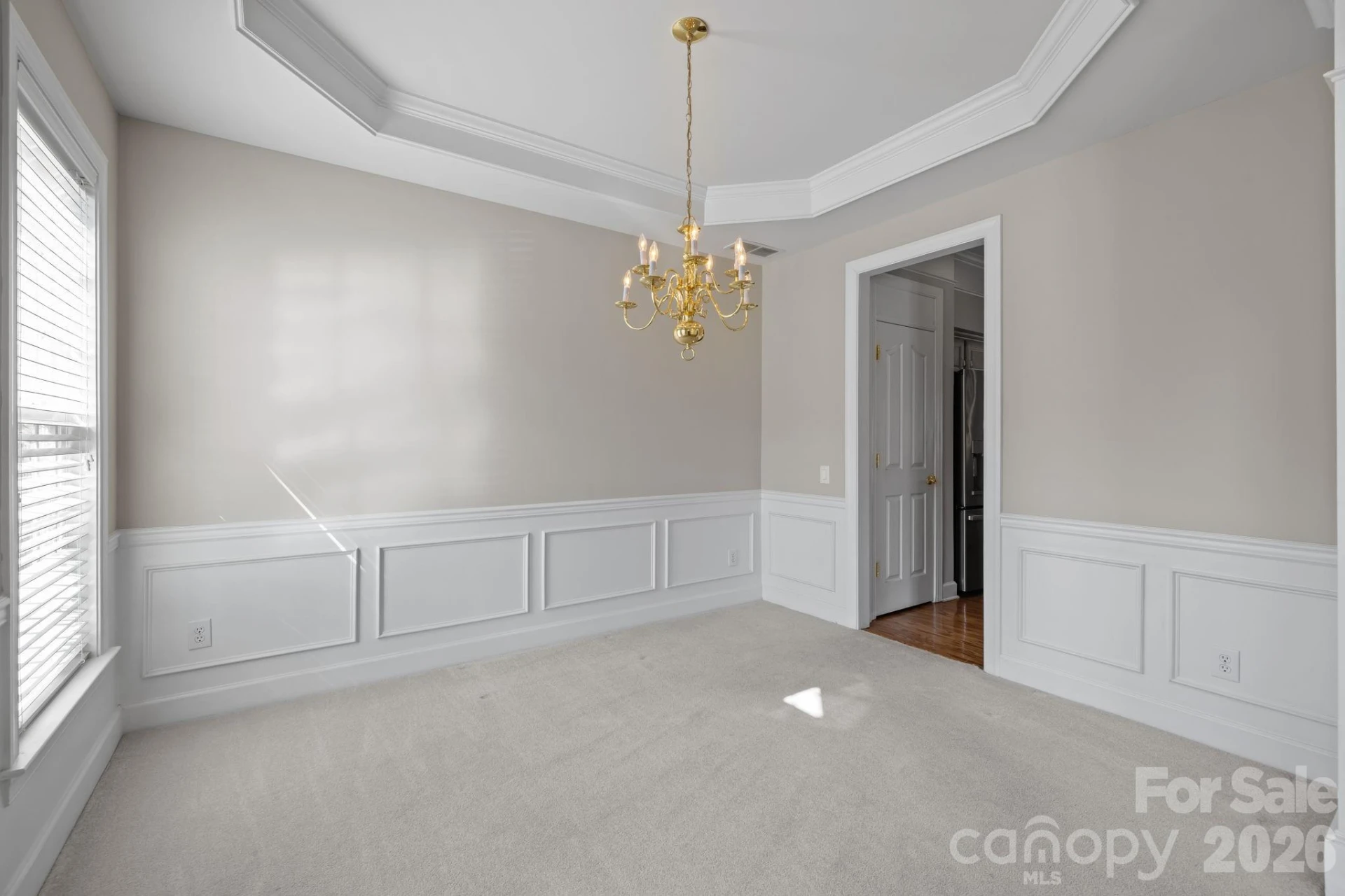 412 Eberle Way - Photo 10