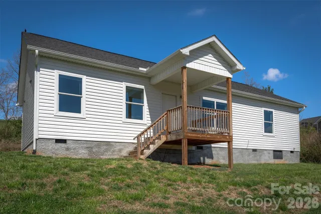 138 Indian Paintbrush Lane, Alexander, NC, 28701