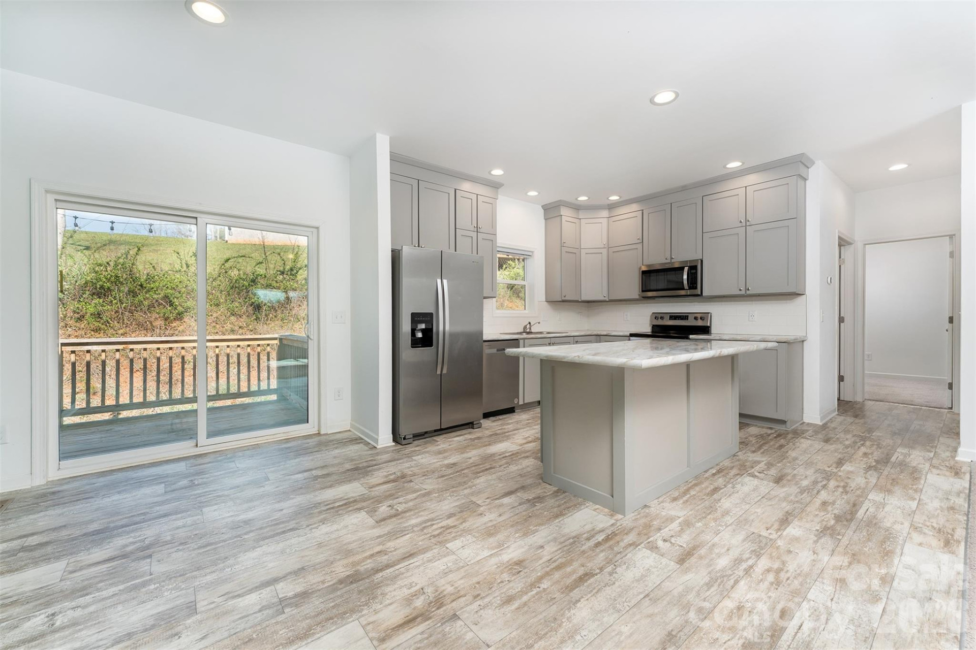 138 Indian Paintbrush Lane - Photo 6