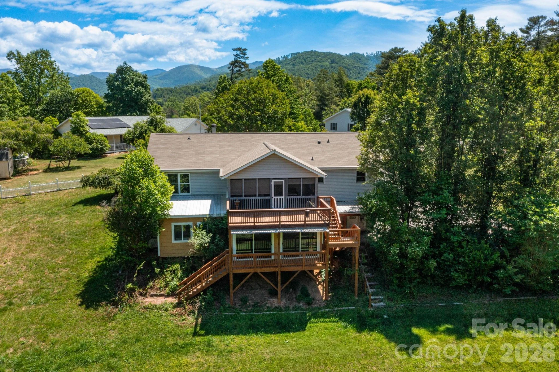 6 Arrowhead Lane - Photo 3