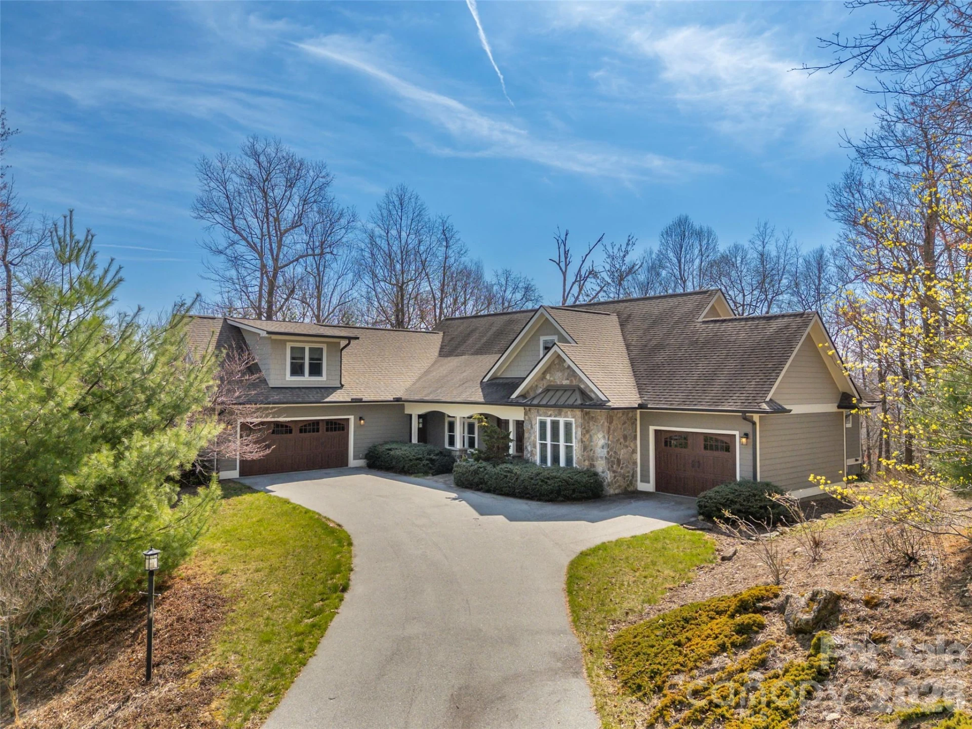439 Monarch Road