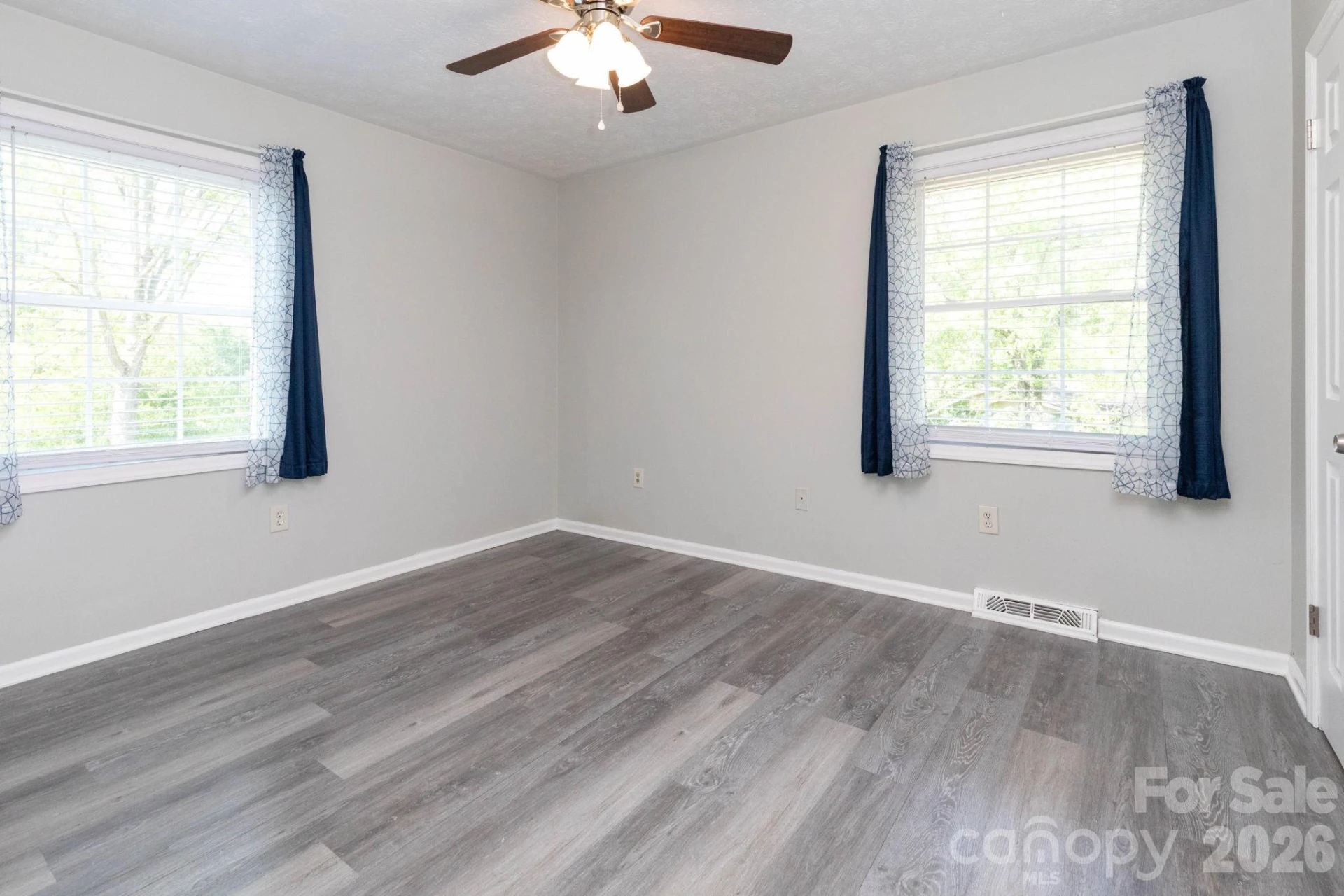 30 Compton Drive - Photo 12