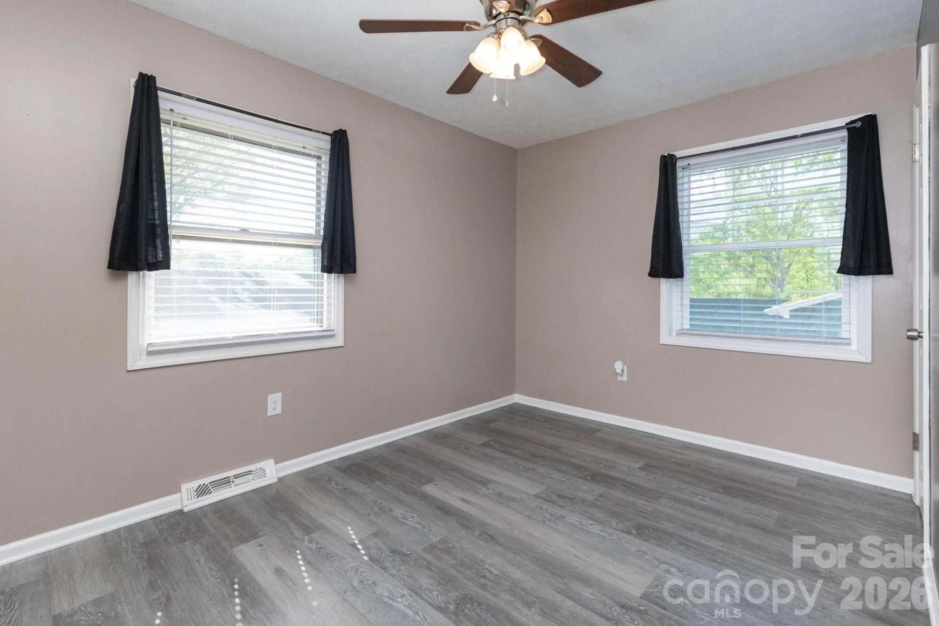 30 Compton Drive - Photo 16