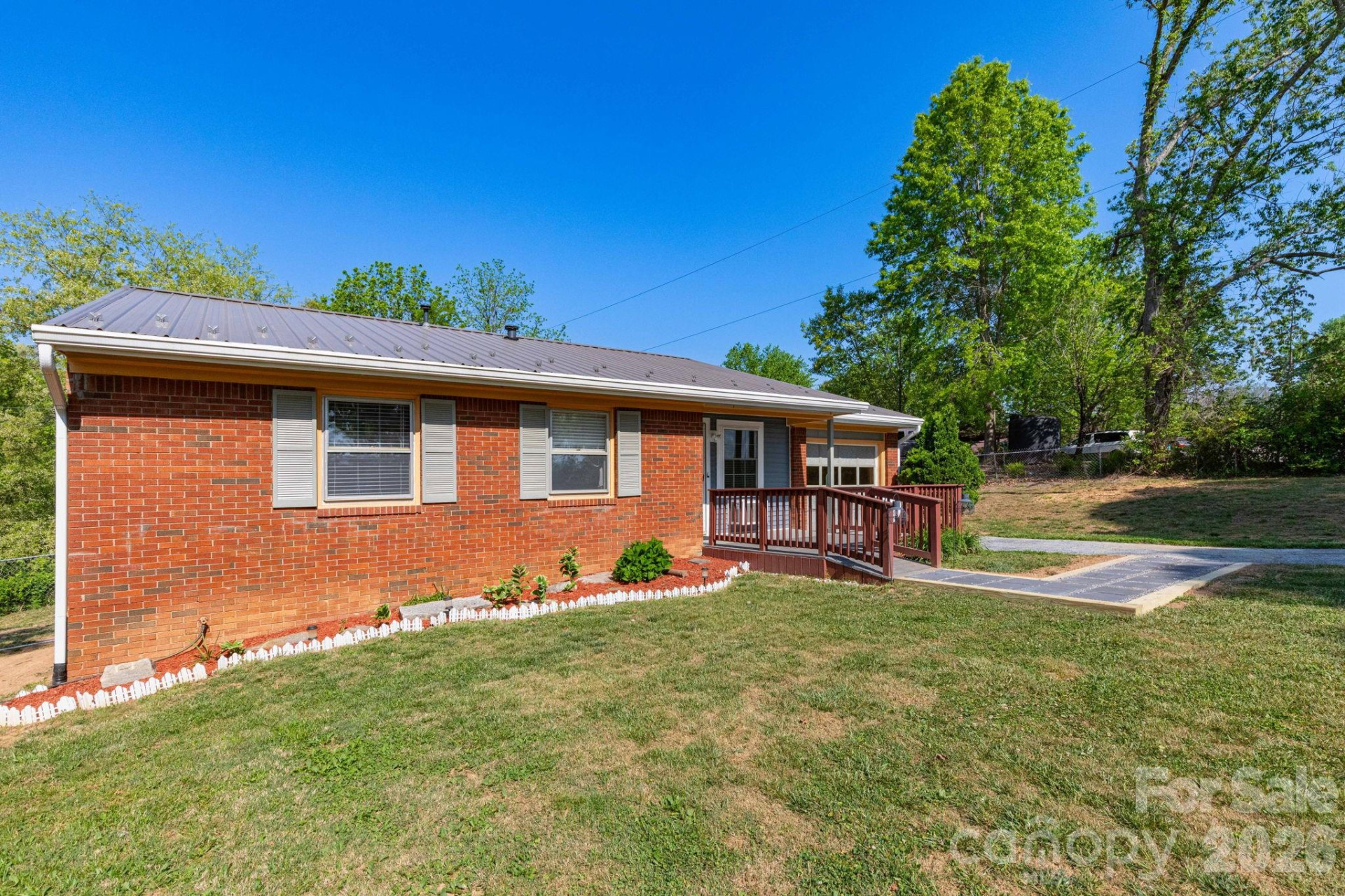 30 Compton Drive - Photo 3