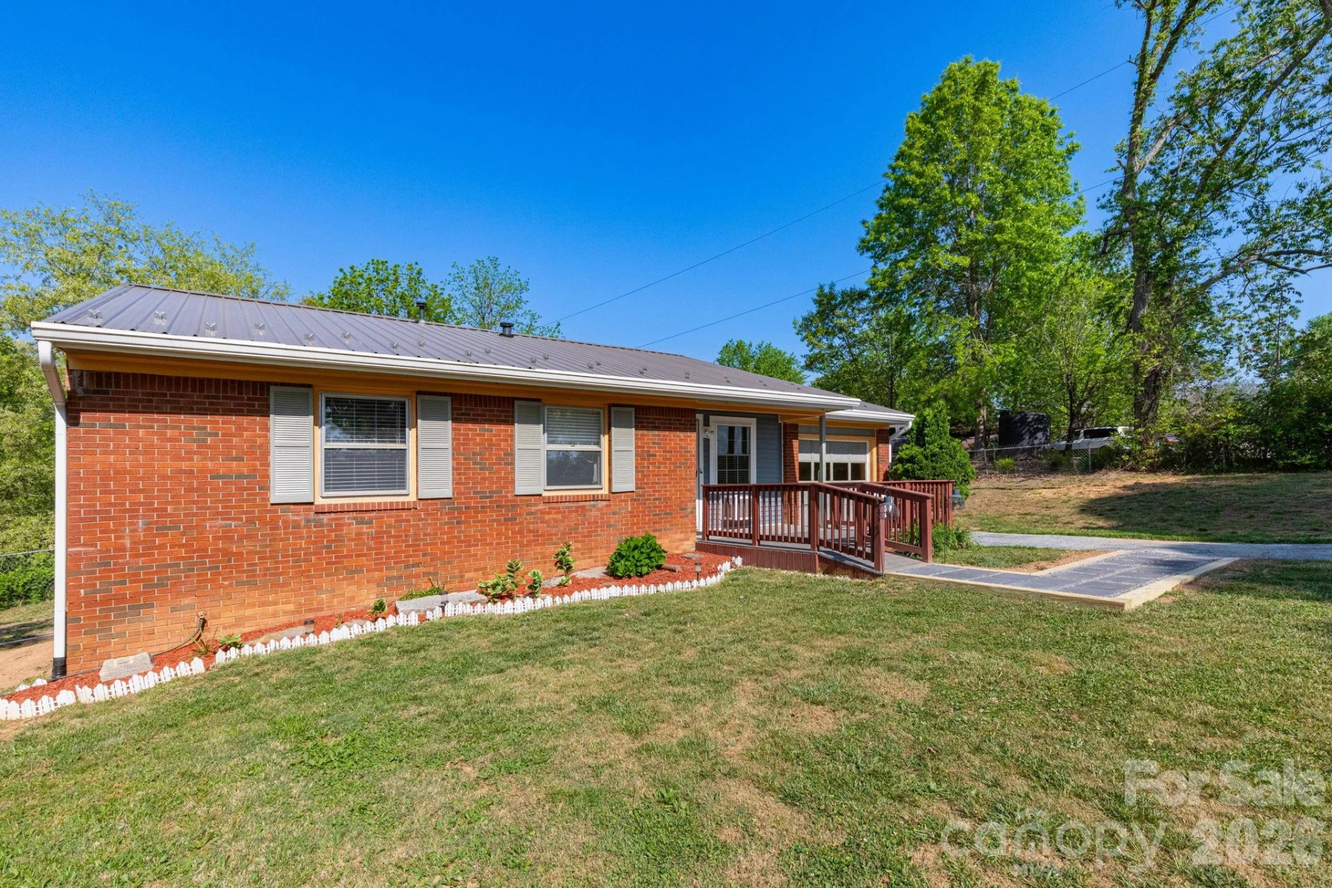 30 Compton Drive - Photo 3