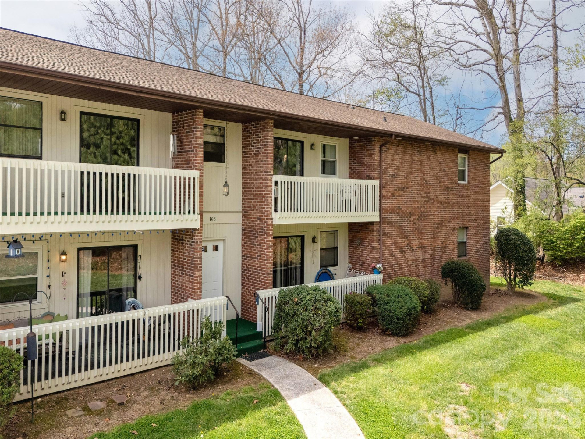 103 Oakwood Place #4 - Photo 3