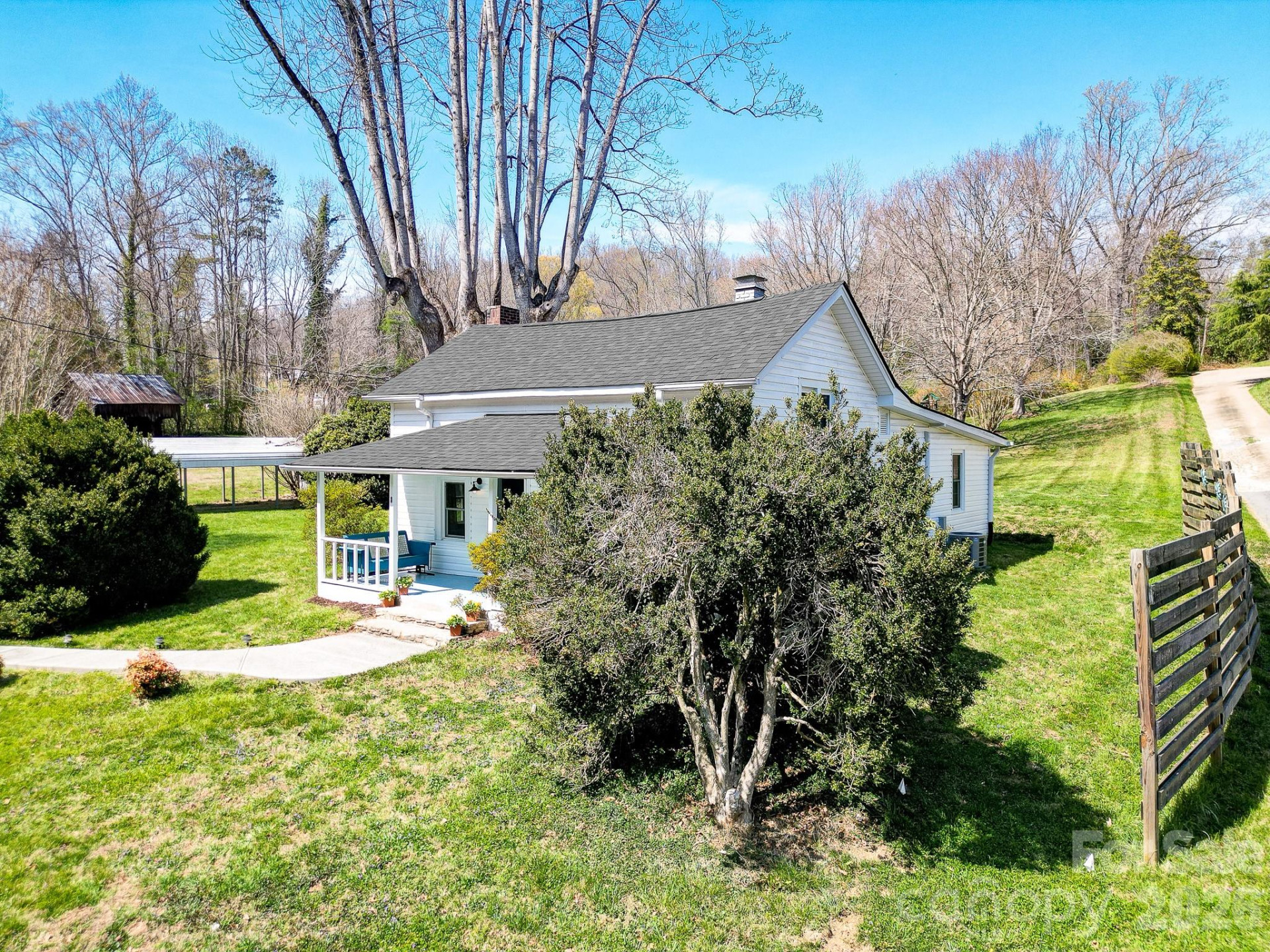 8 Concord Road - Photo 32