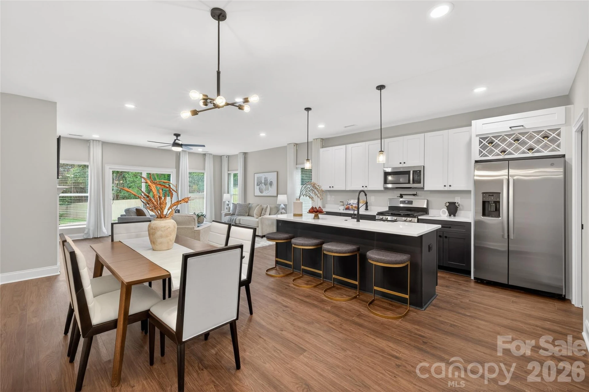 3217 Credenza Road