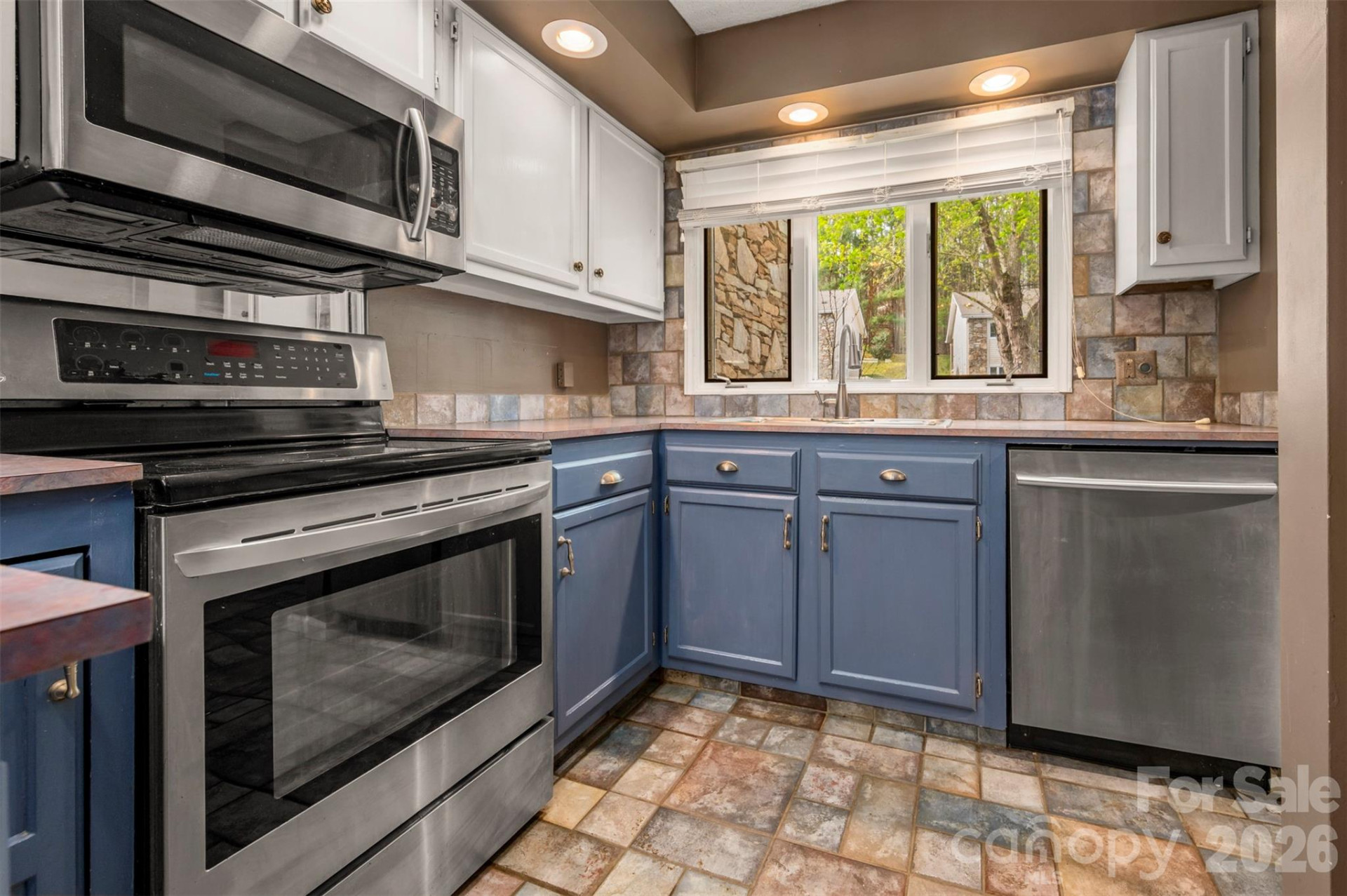 451 Britton Creek Drive - Photo 9