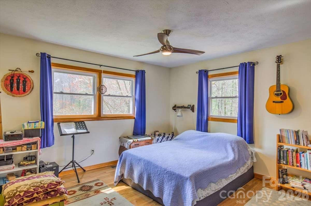 972 Harper Road - Photo 15