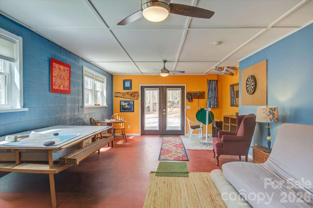 972 Harper Road - Photo 20