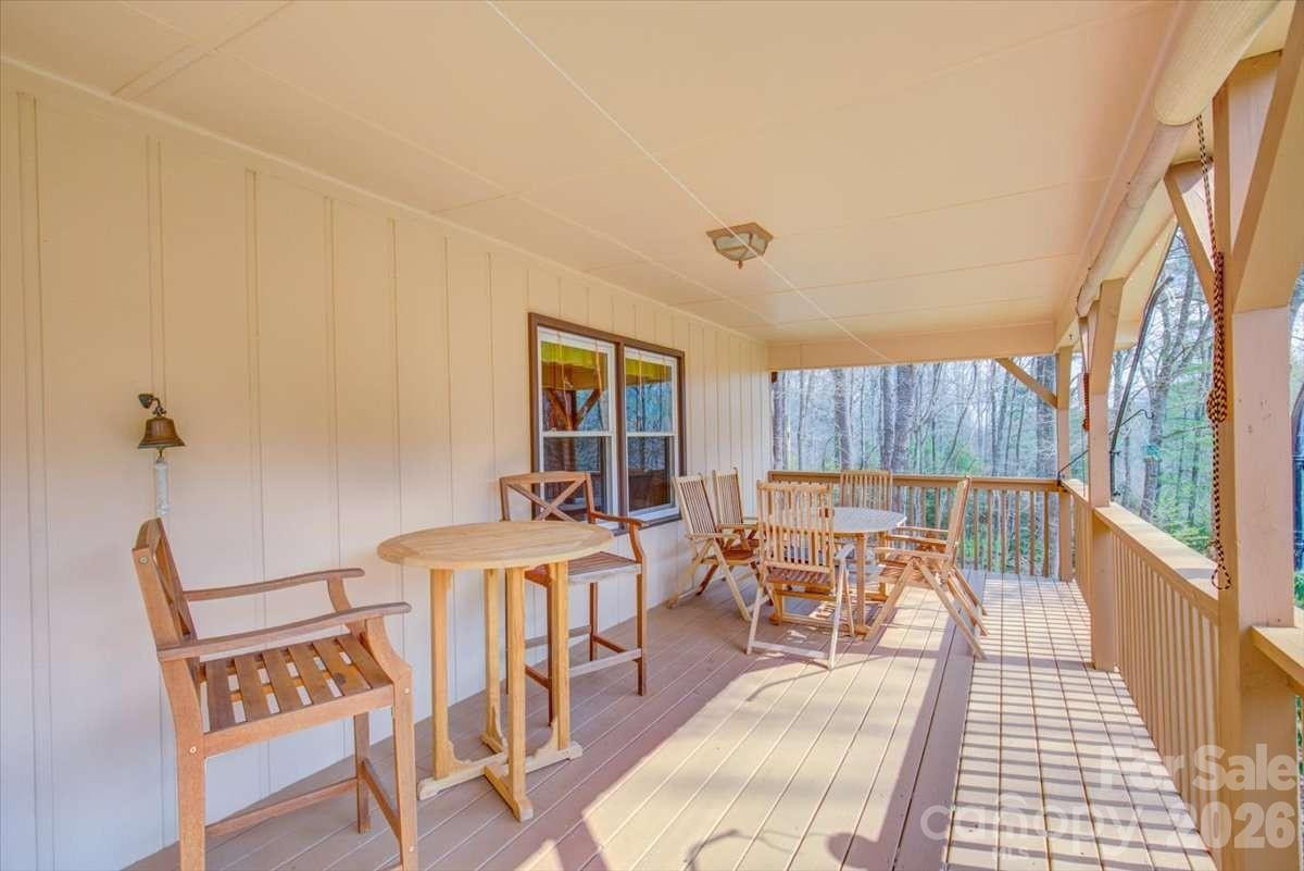 972 Harper Road - Photo 3