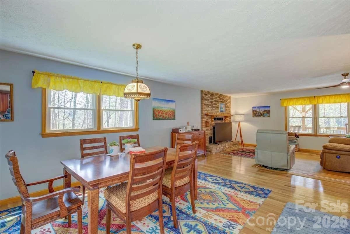 972 Harper Road - Photo 6