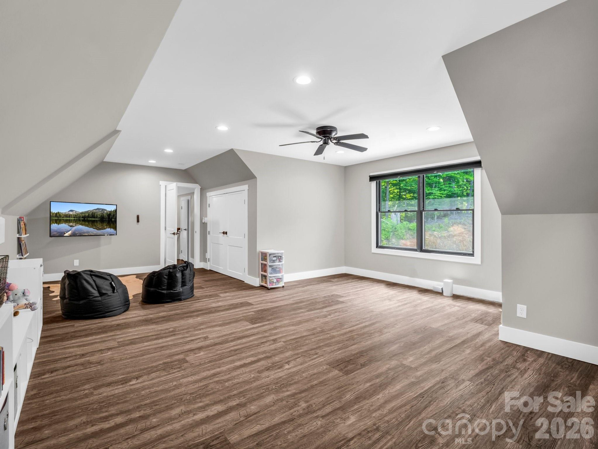 5717 Turnpike Road - Photo 10