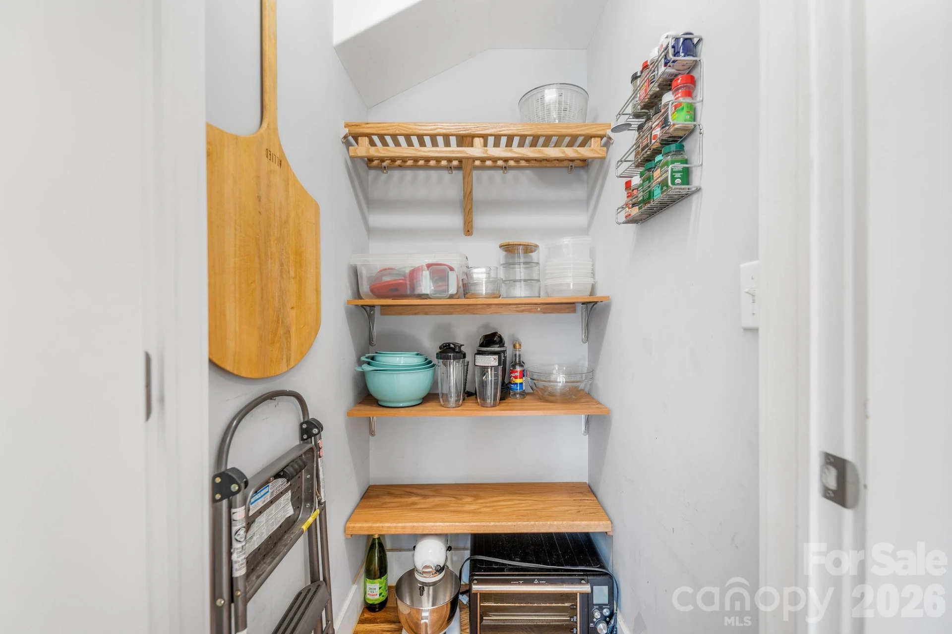 156 Bradley Street - Photo 20