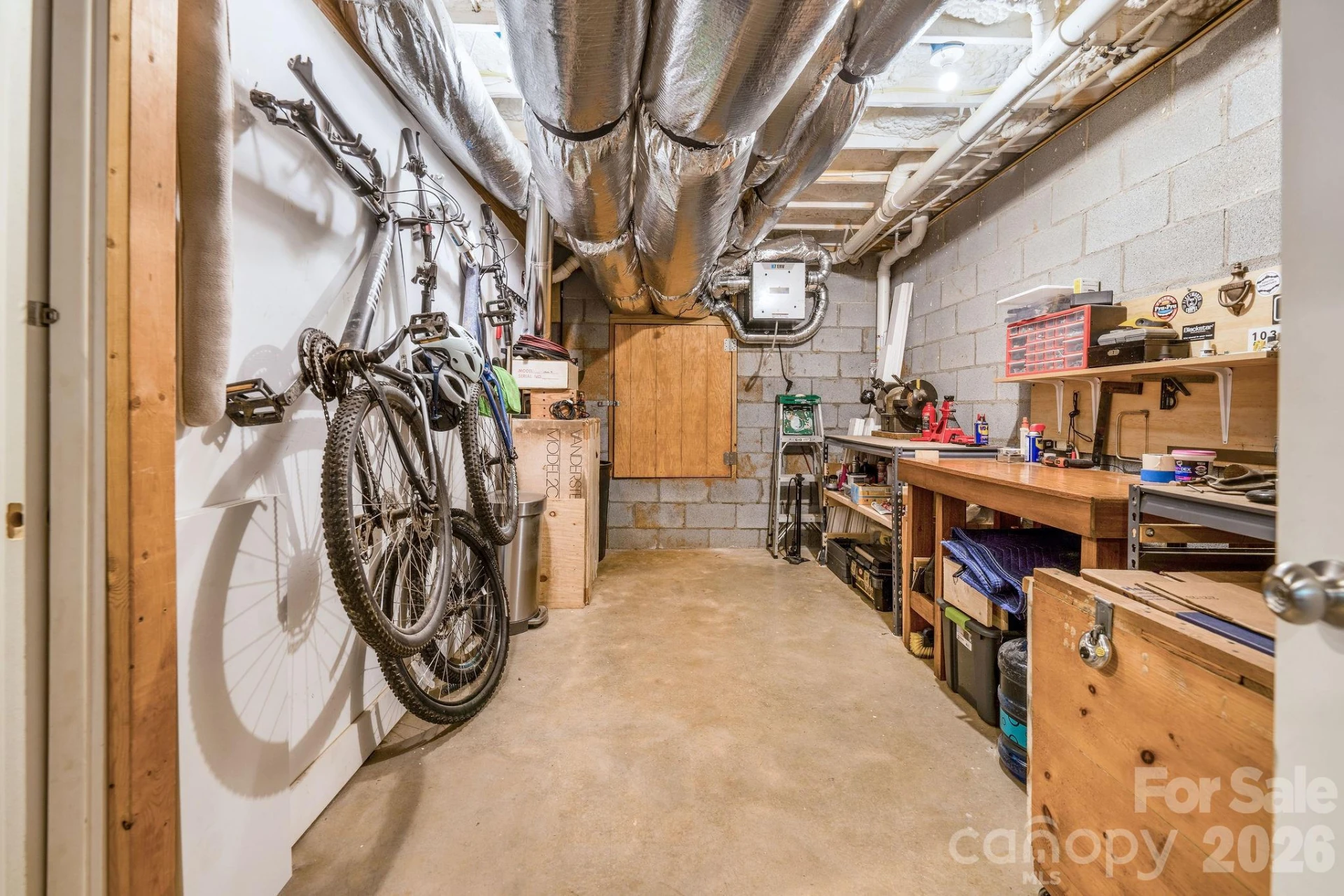 156 Bradley Street - Photo 27