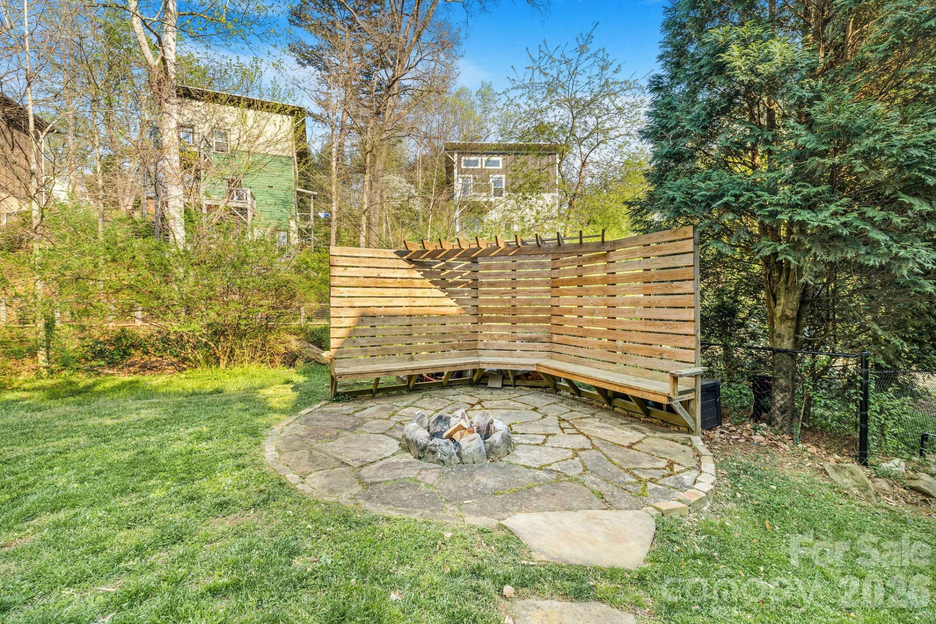 156 Bradley Street - Photo 40