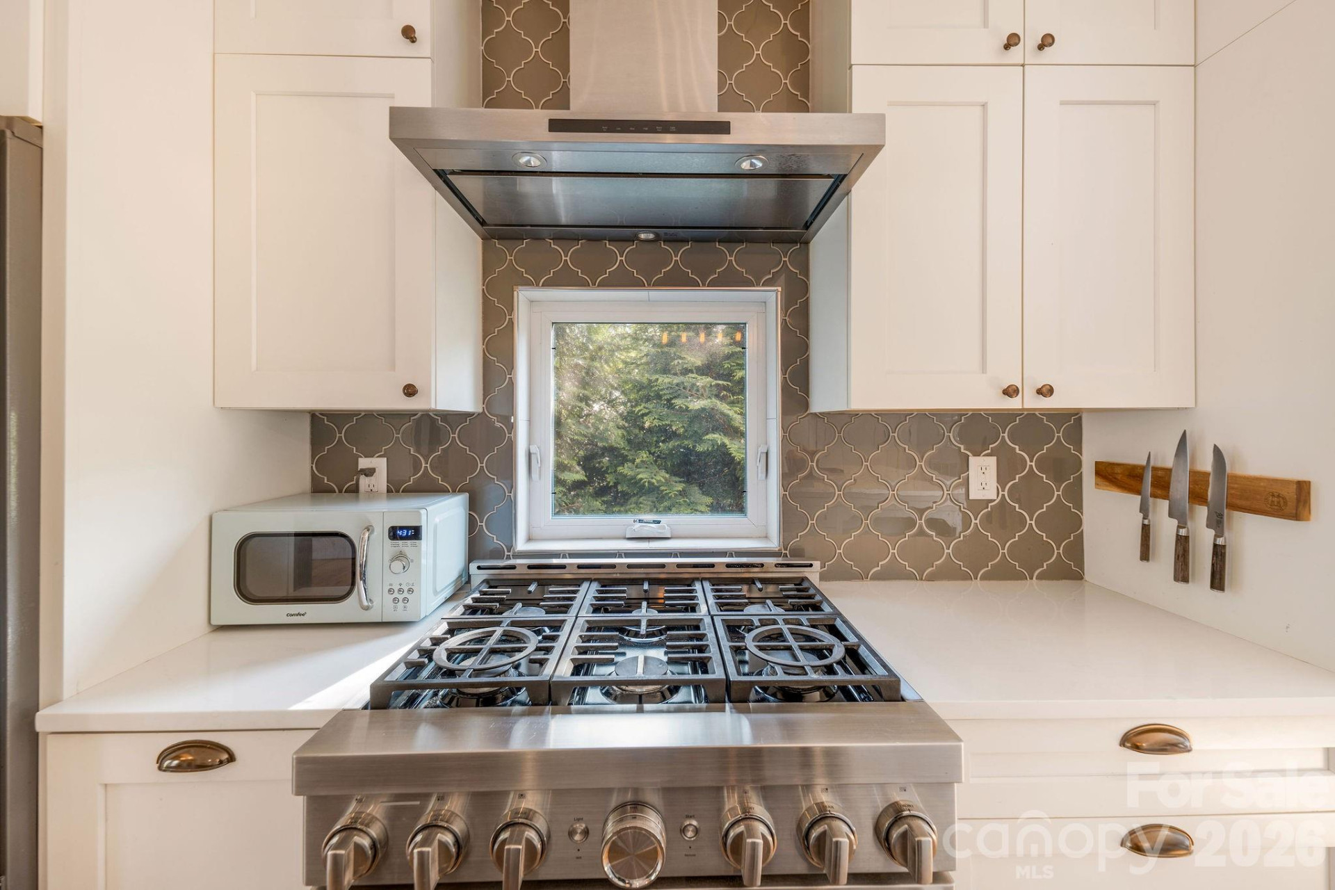 156 Bradley Street - Photo 10