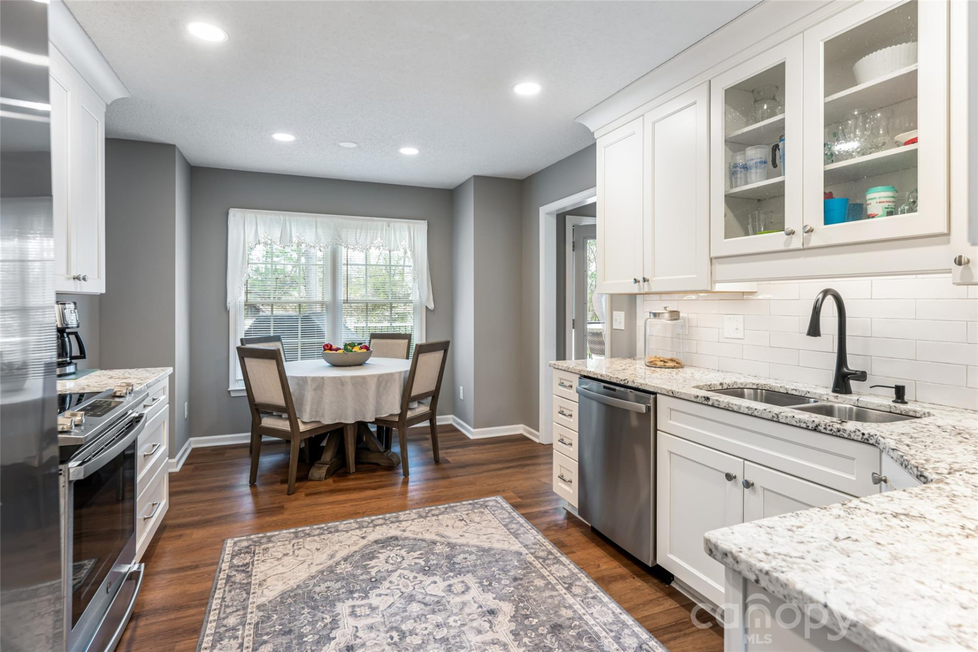 504 Windsor Forest Court - Photo 16